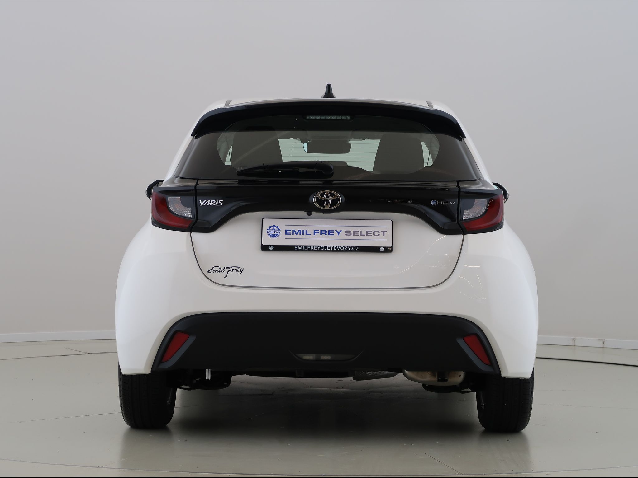 Toyota Yaris, 1.5,Hybrid,e-CVT,Comfort,CZ,1M - fotka 6