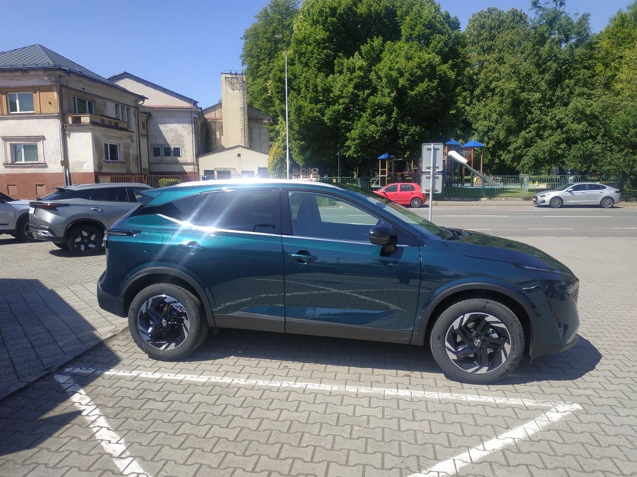 Nissan Qashqai, 1.3T mHEV AT,2WD, SKLADEM - fotka 4