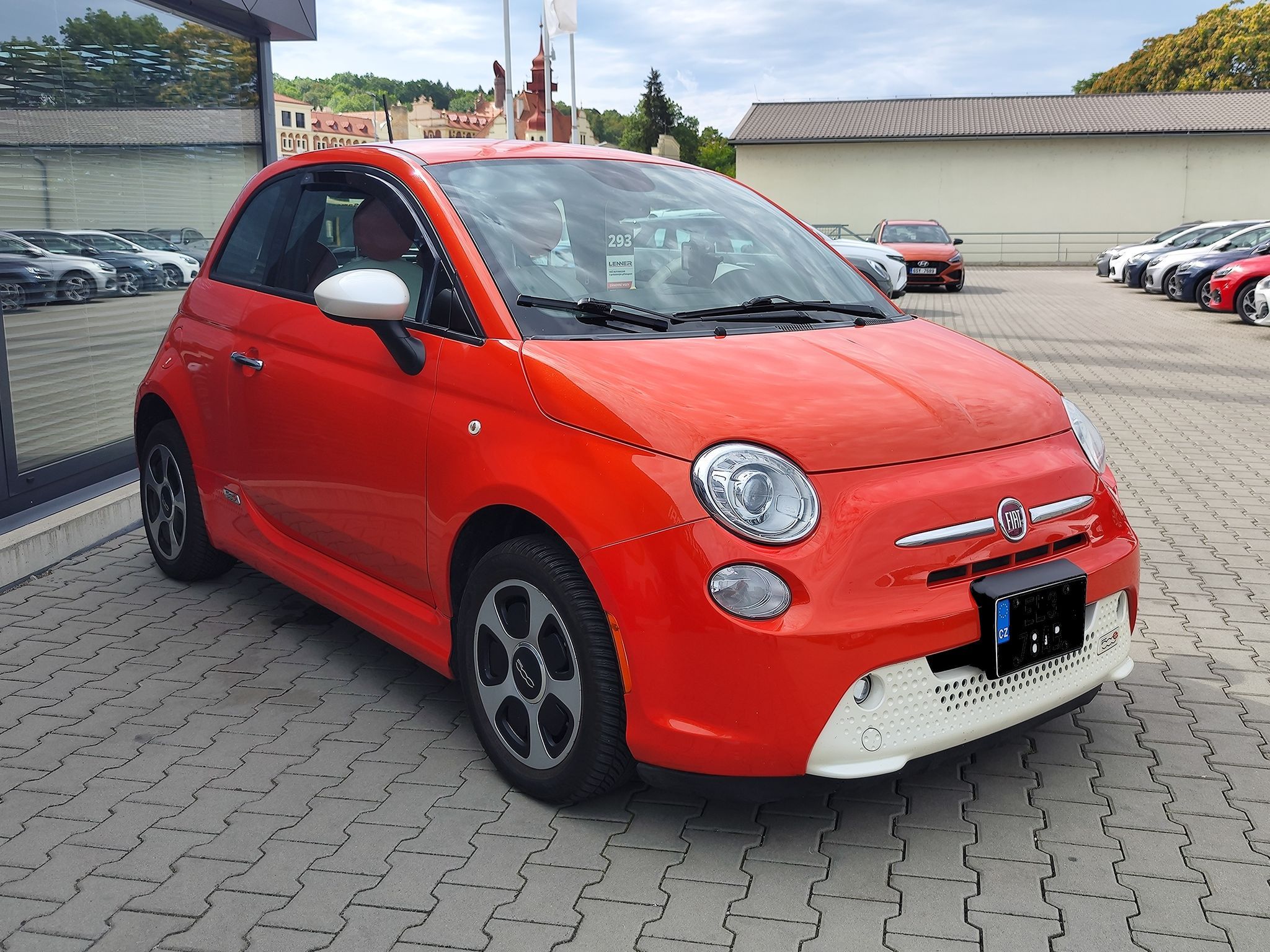 Fiat 500E, EV/83kW A/T DIGI KLIMA - fotka 3