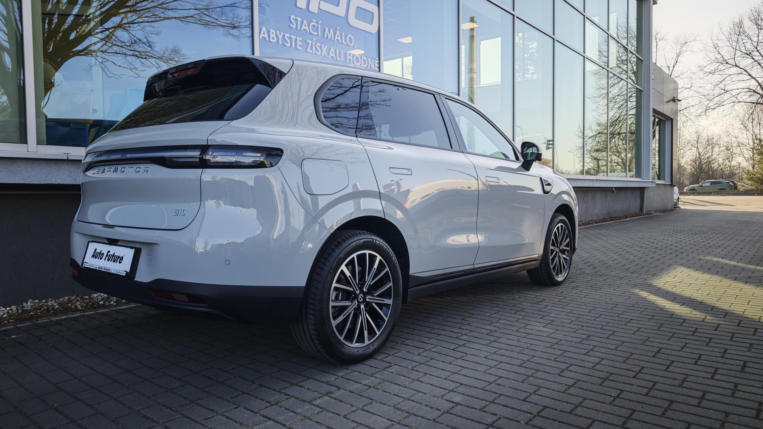 Leapmotor B10, Design 67kW EV - fotka 3