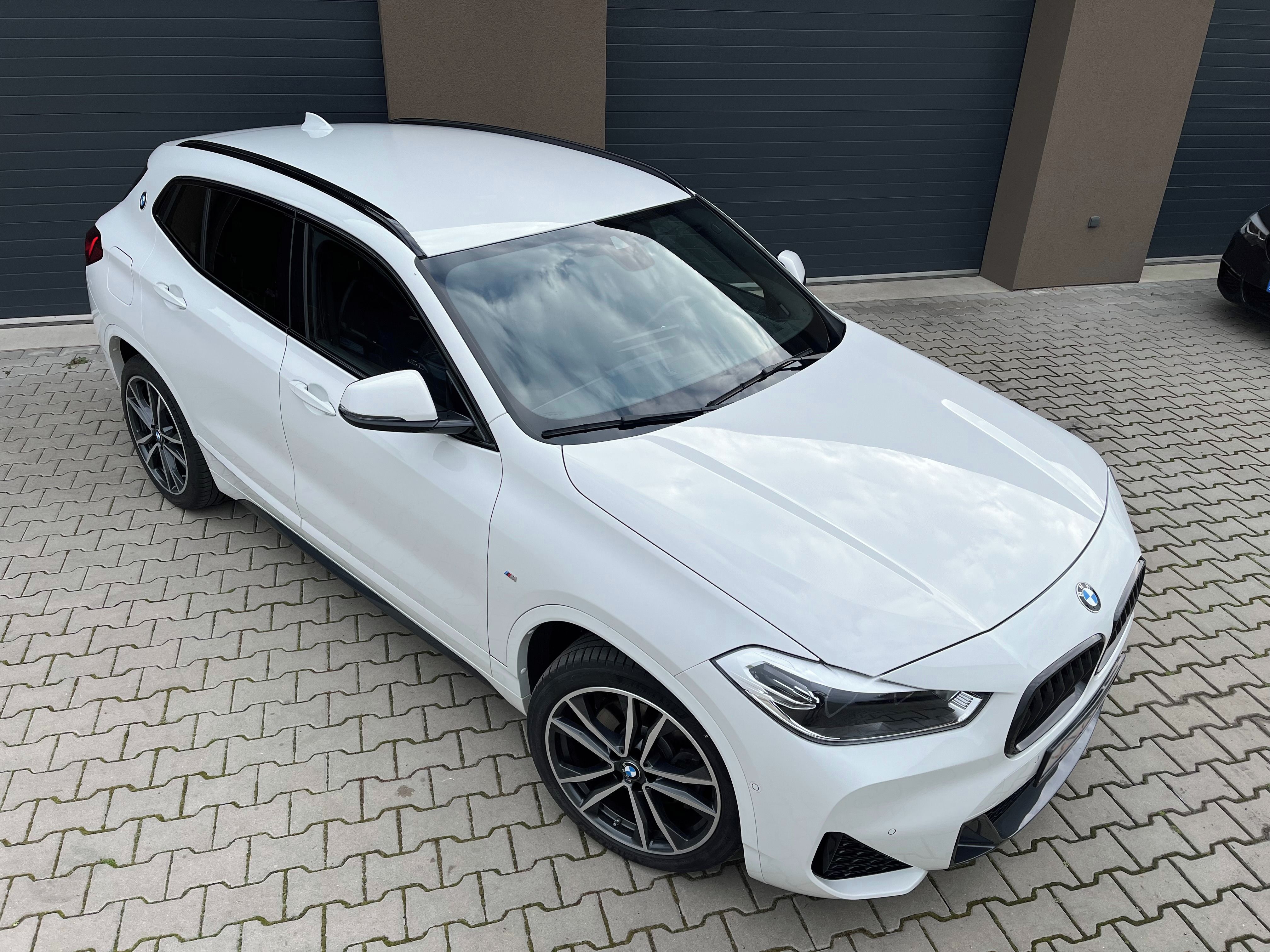 BMW X2, 2,0xD M-packet 140Kw,TZ,head-u - fotka 3