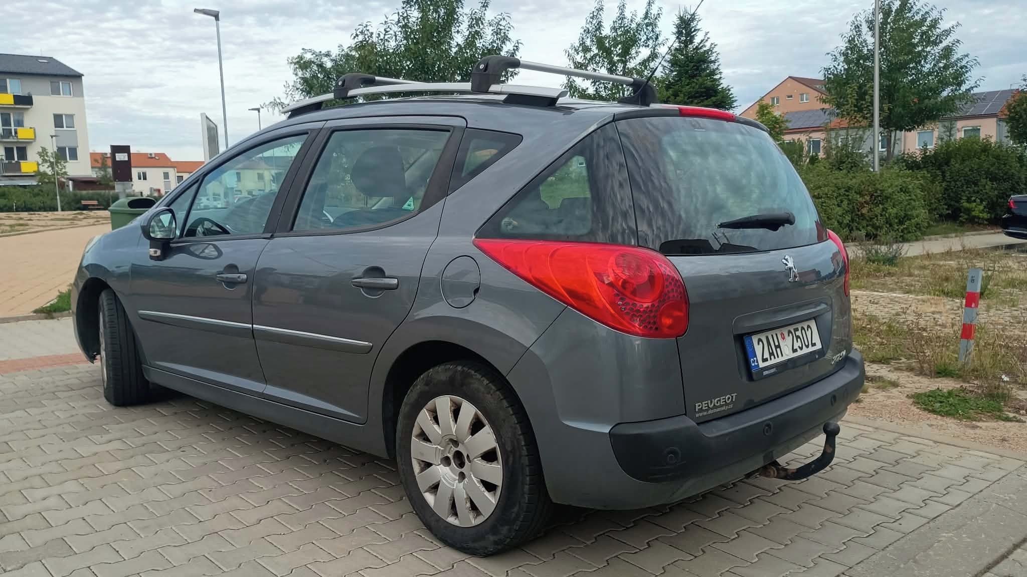 Peugeot 207, 1.6 HDi | Po investicích, STK - fotka 3