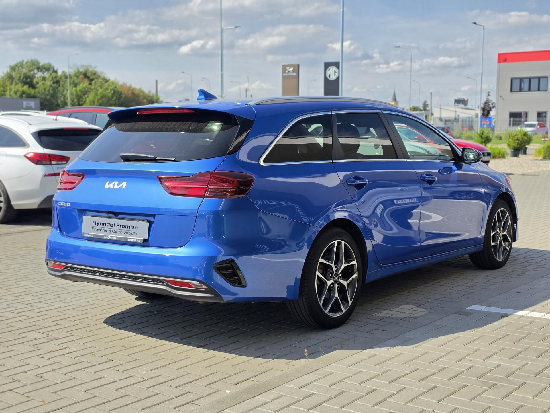 Kia Cee´d, 1,5 T-GDI 118kW DCT TOP - fotka 5