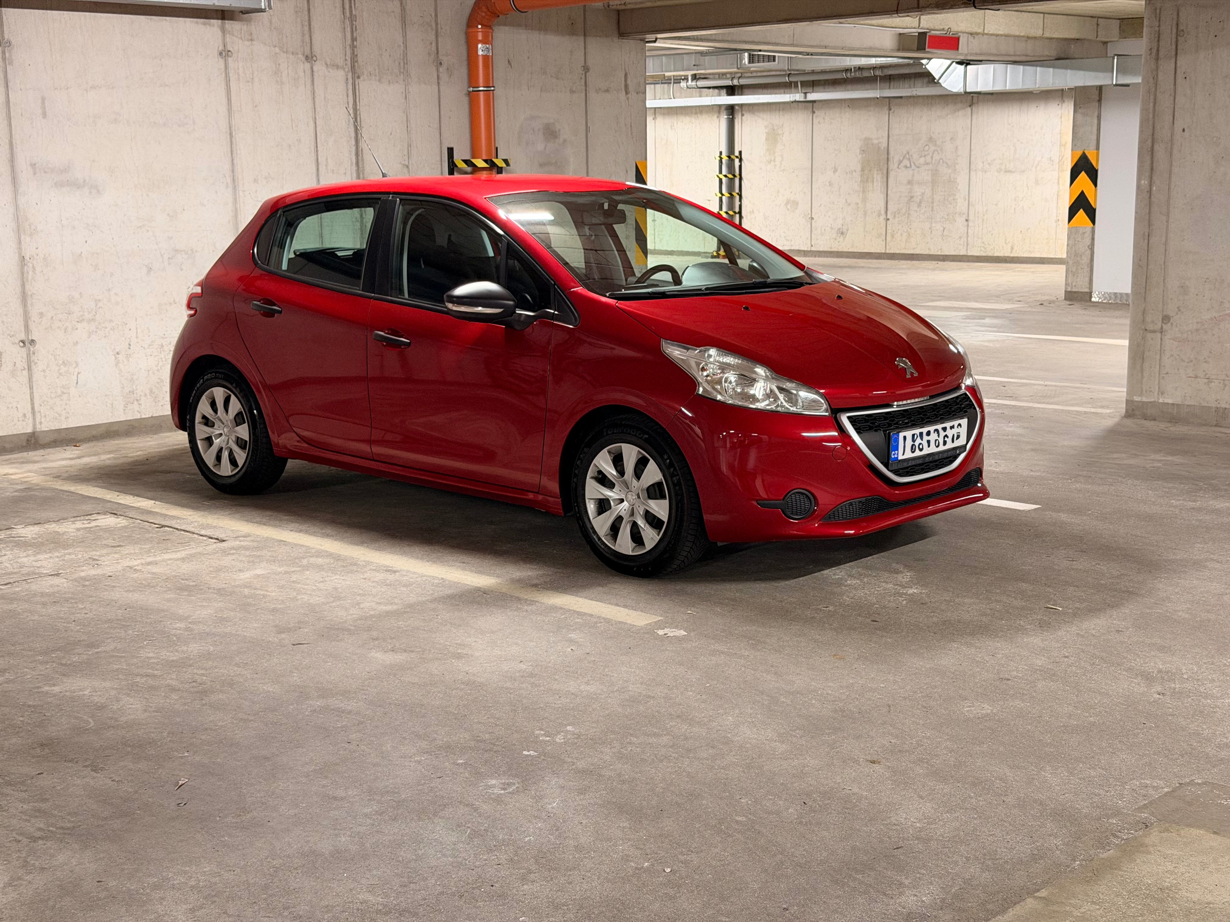 Peugeot 208, 1.0VTi 37 547km Servis Peugeot - fotka 3