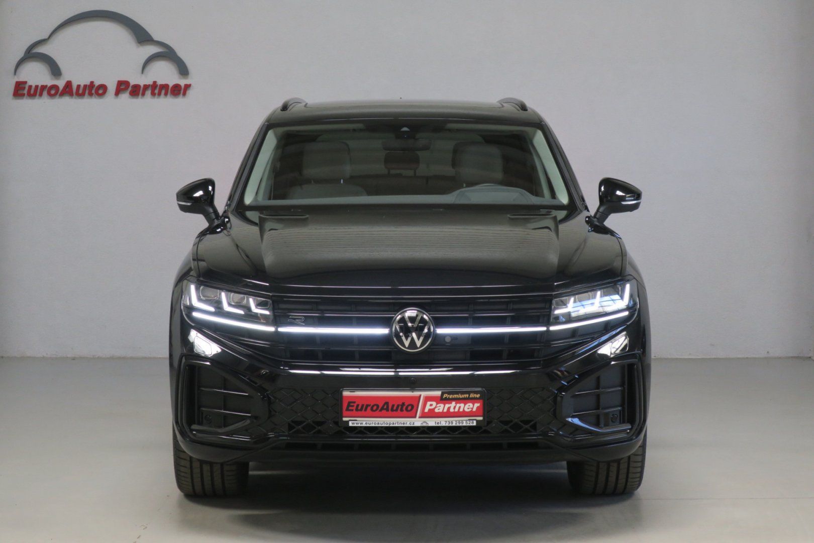 Volkswagen Touareg, R-LINE 3,0TDI 210kW TOP VÝBAVA - fotka 6