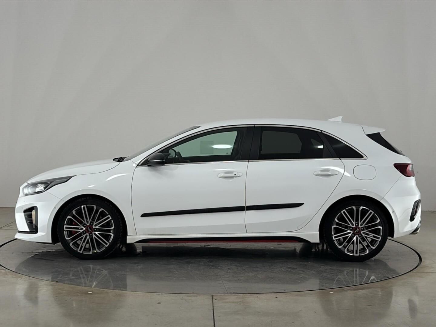 Kia Cee´d, 1.6 T-GDI / 150 kW GT DCT - fotka 3