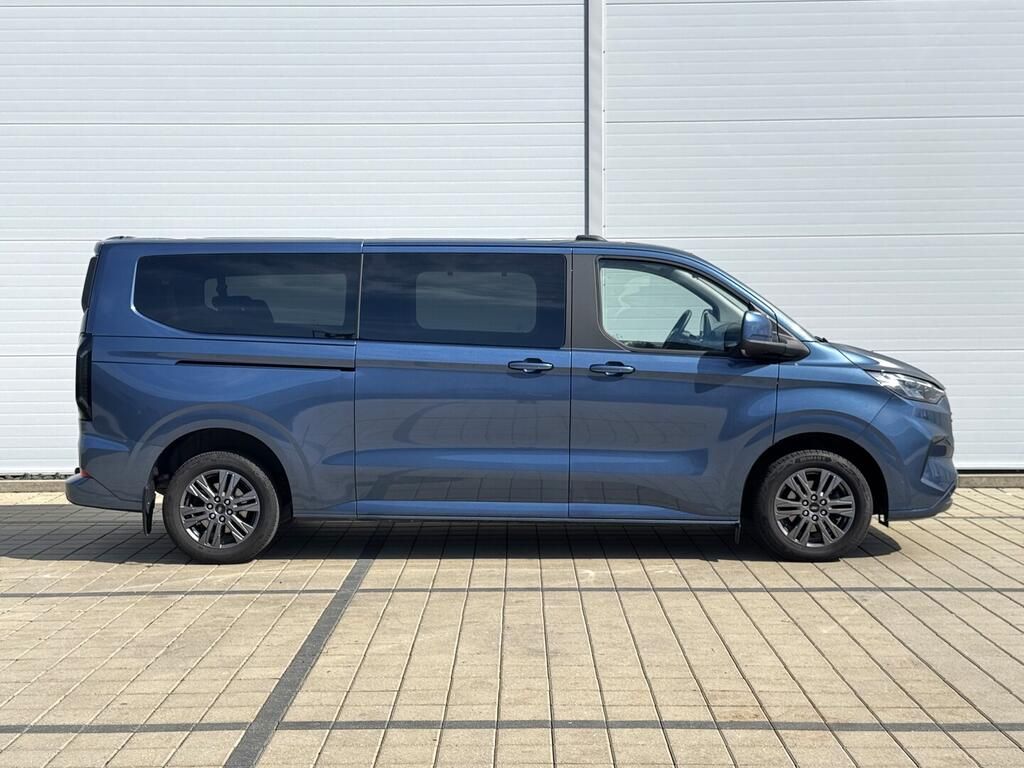 Ford Tourneo Custom, Titanium L2 2.0 EcoBlue 125 kW - fotka 4