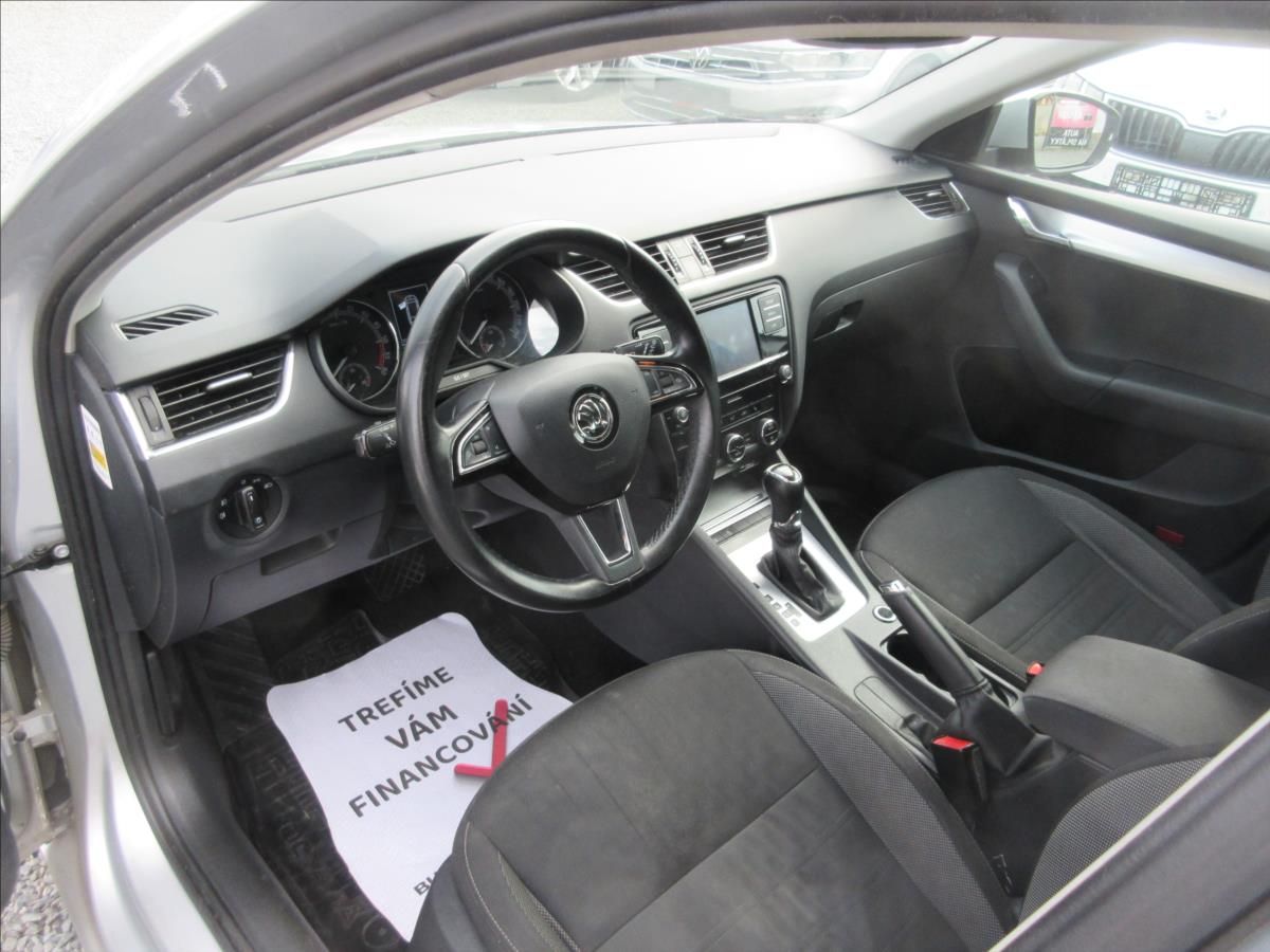 Škoda Octavia, 1,6 TDI DSG 85 kW - fotka 6