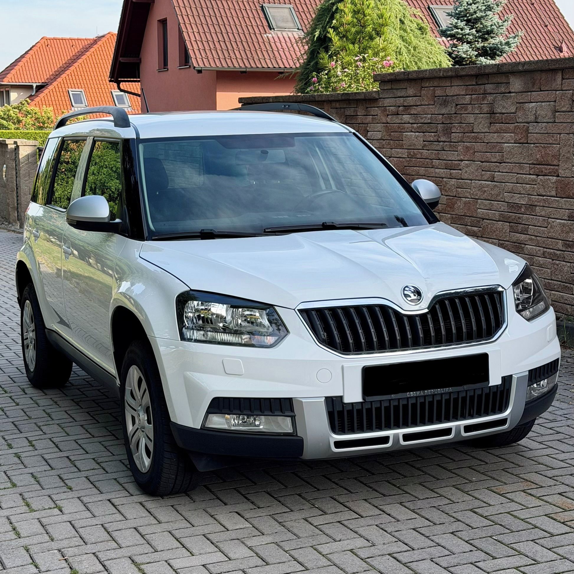 Škoda Yeti, 1.2TSI 81kw klima,výhřev,tažné - fotka 2