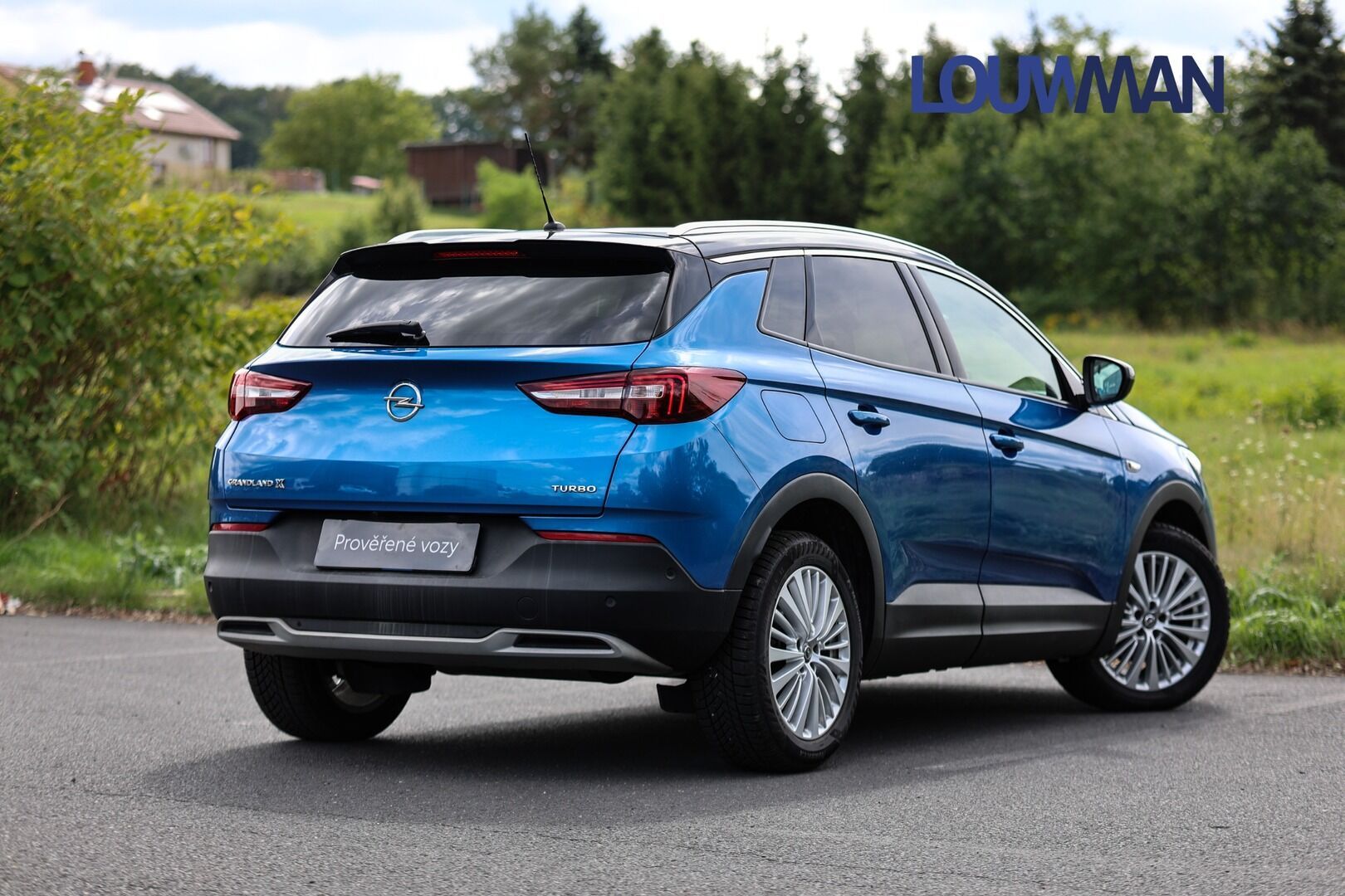 Opel Grandland X, 1.2T INOVATION - fotka 2