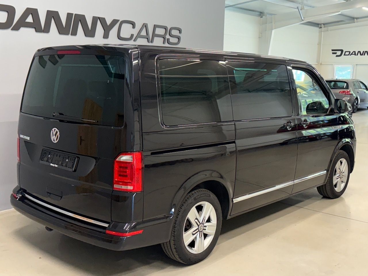 Volkswagen Multivan, T6 2.0TDI 110kw DSG Generation - fotka 4