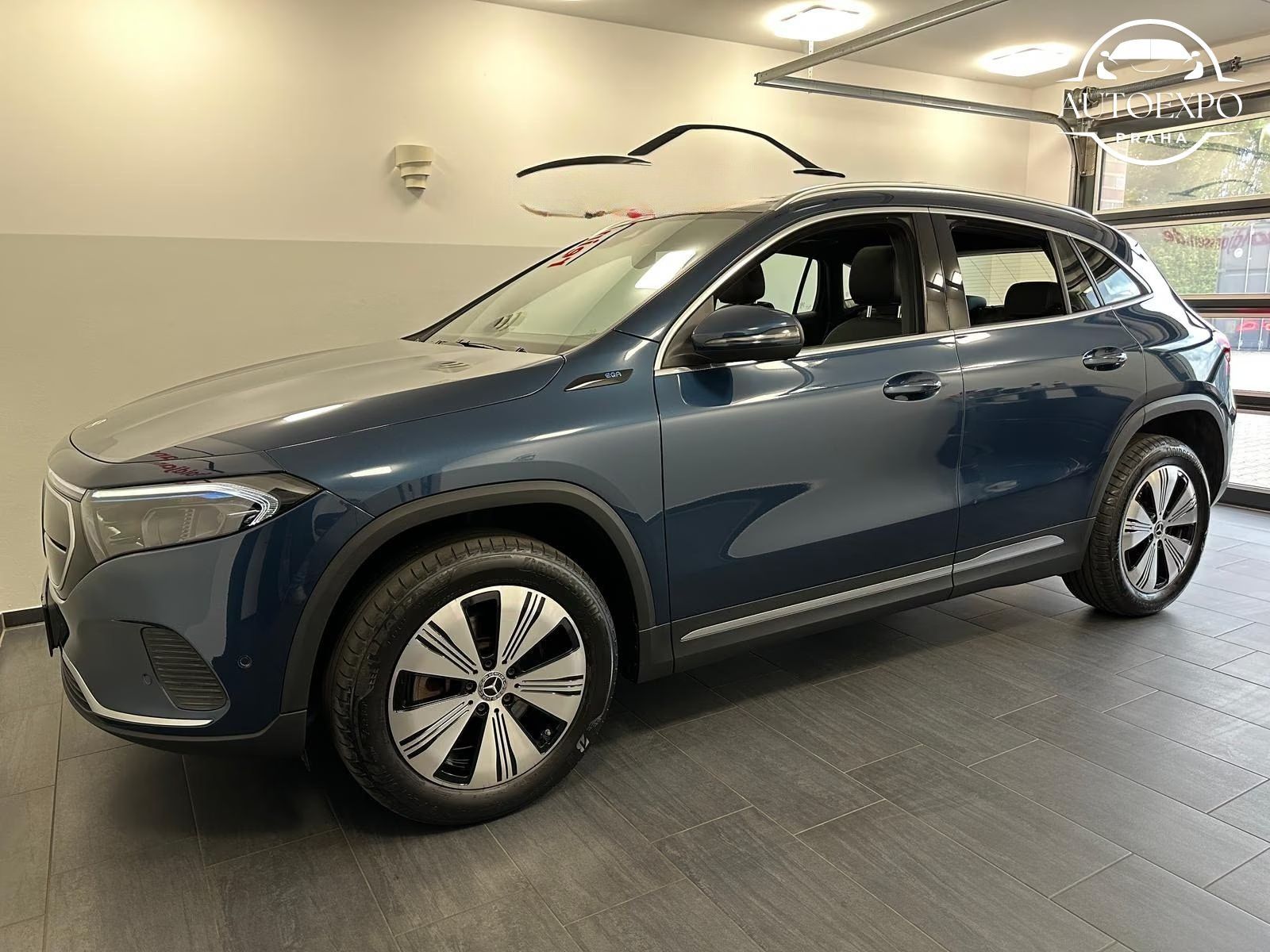 Mercedes-Benz EQA, 250 Progr.*PANORAMA*Kamera - fotka 3