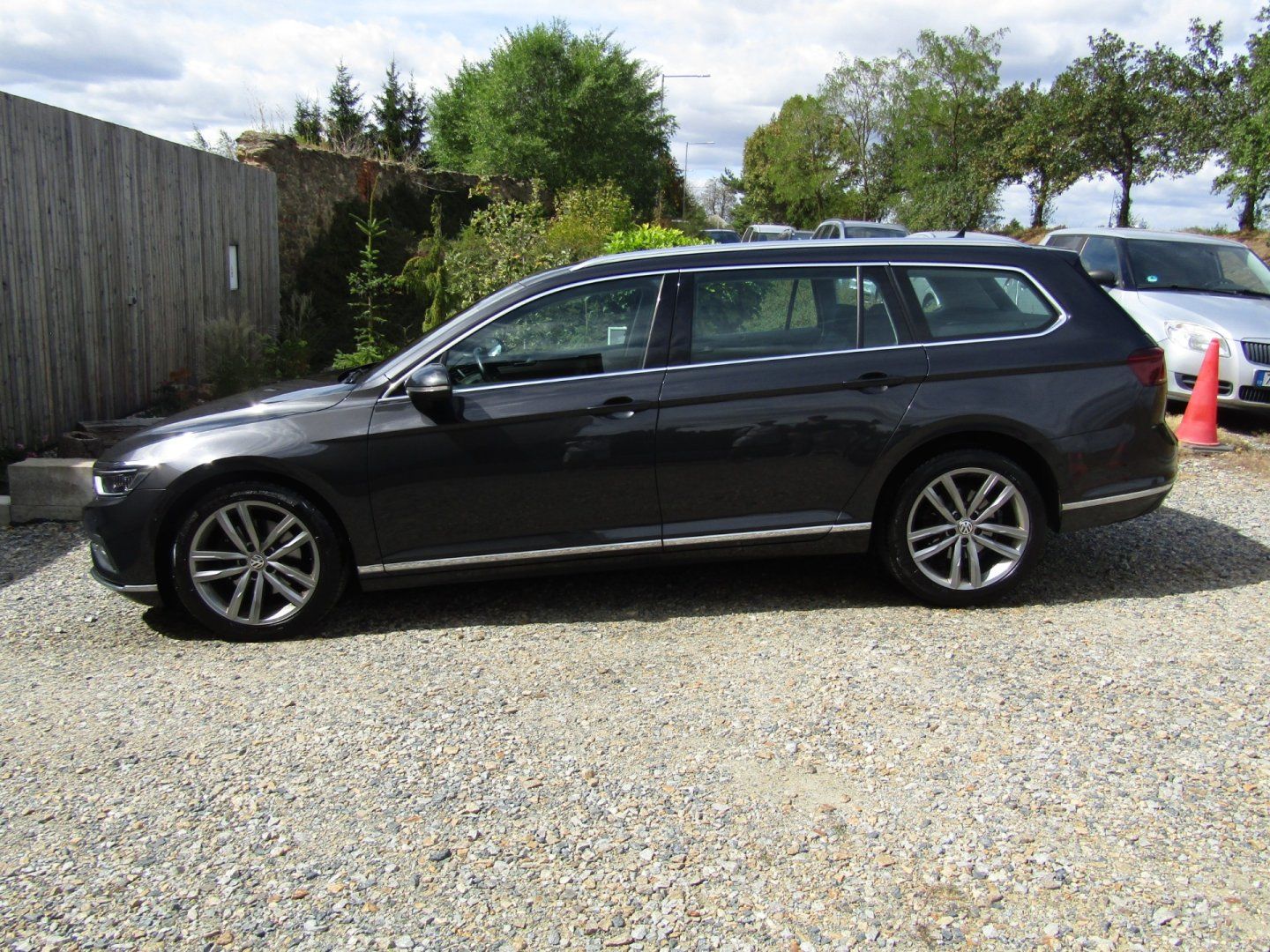 Volkswagen Passat Variant, 2.0 TDI 110kW DSG  ACC - fotka 3