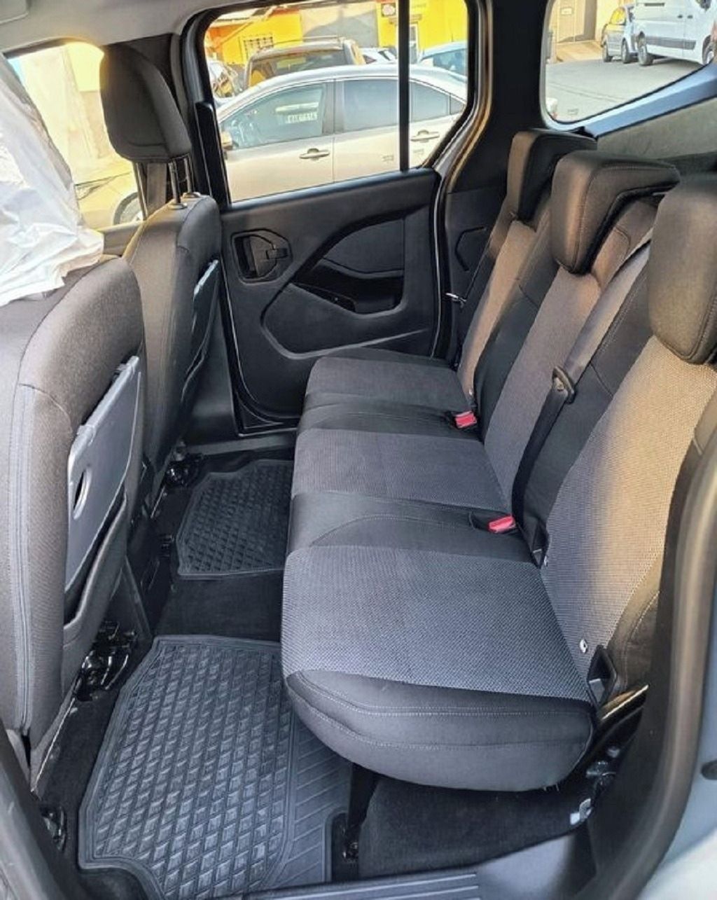 Mercedes-Benz Citan, Tourer - fotka 4