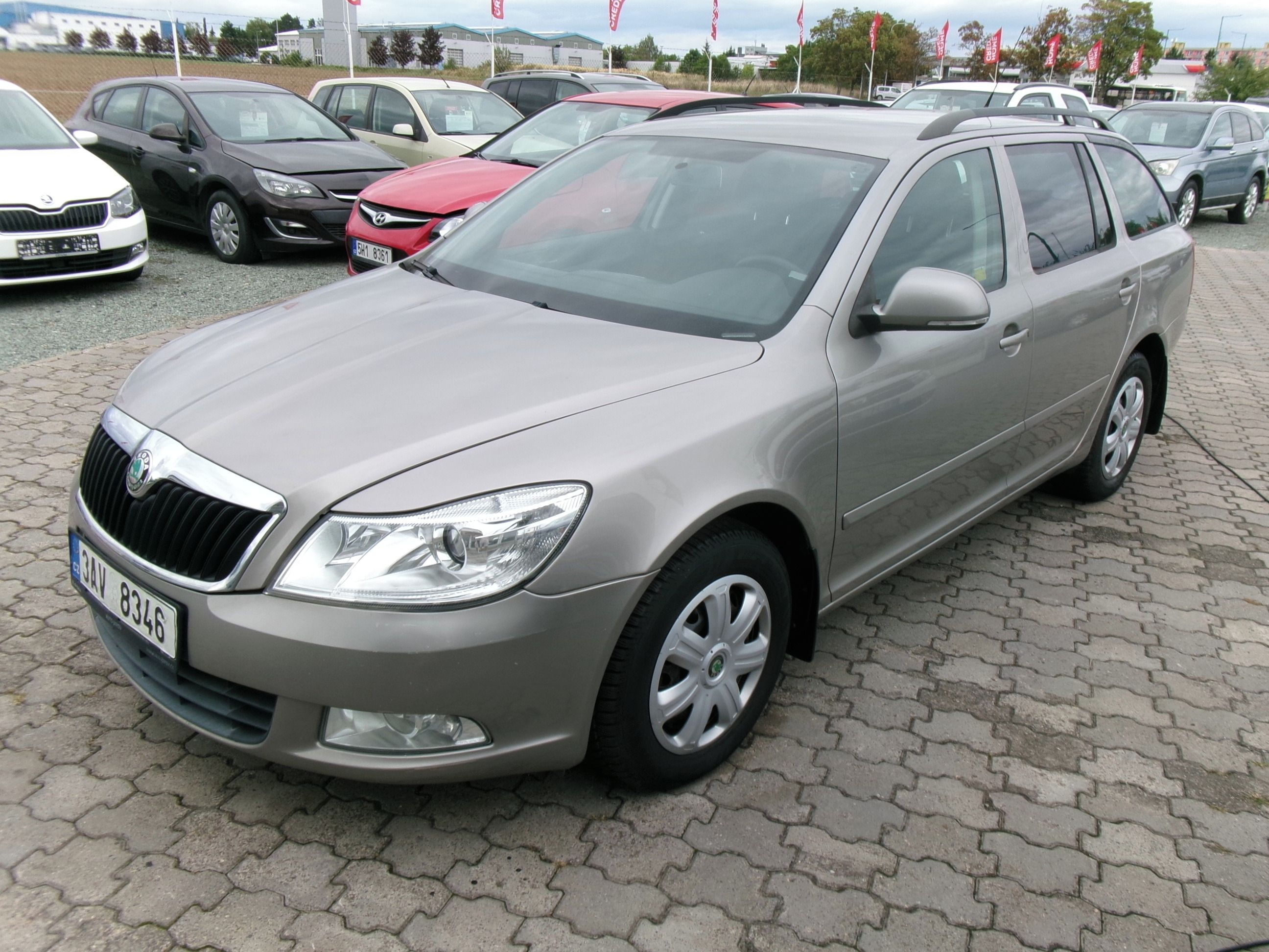 Škoda Octavia, 2.0TDi,CZ,klima - fotka 3