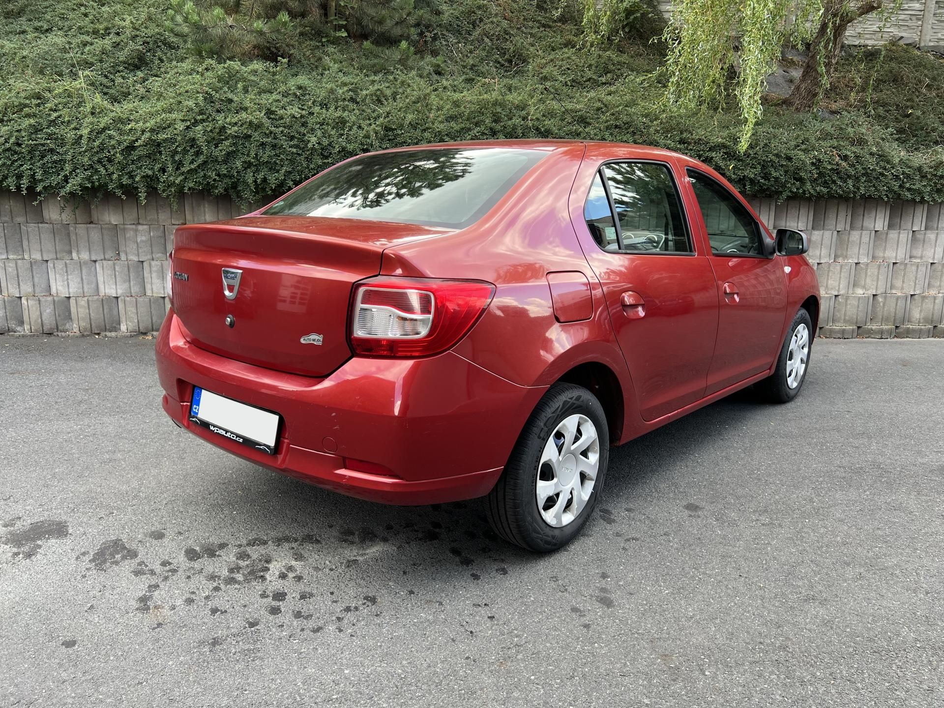 Dacia Logan, 1.2 16v 55 kW 1. MAJITEL 2014 - fotka 5