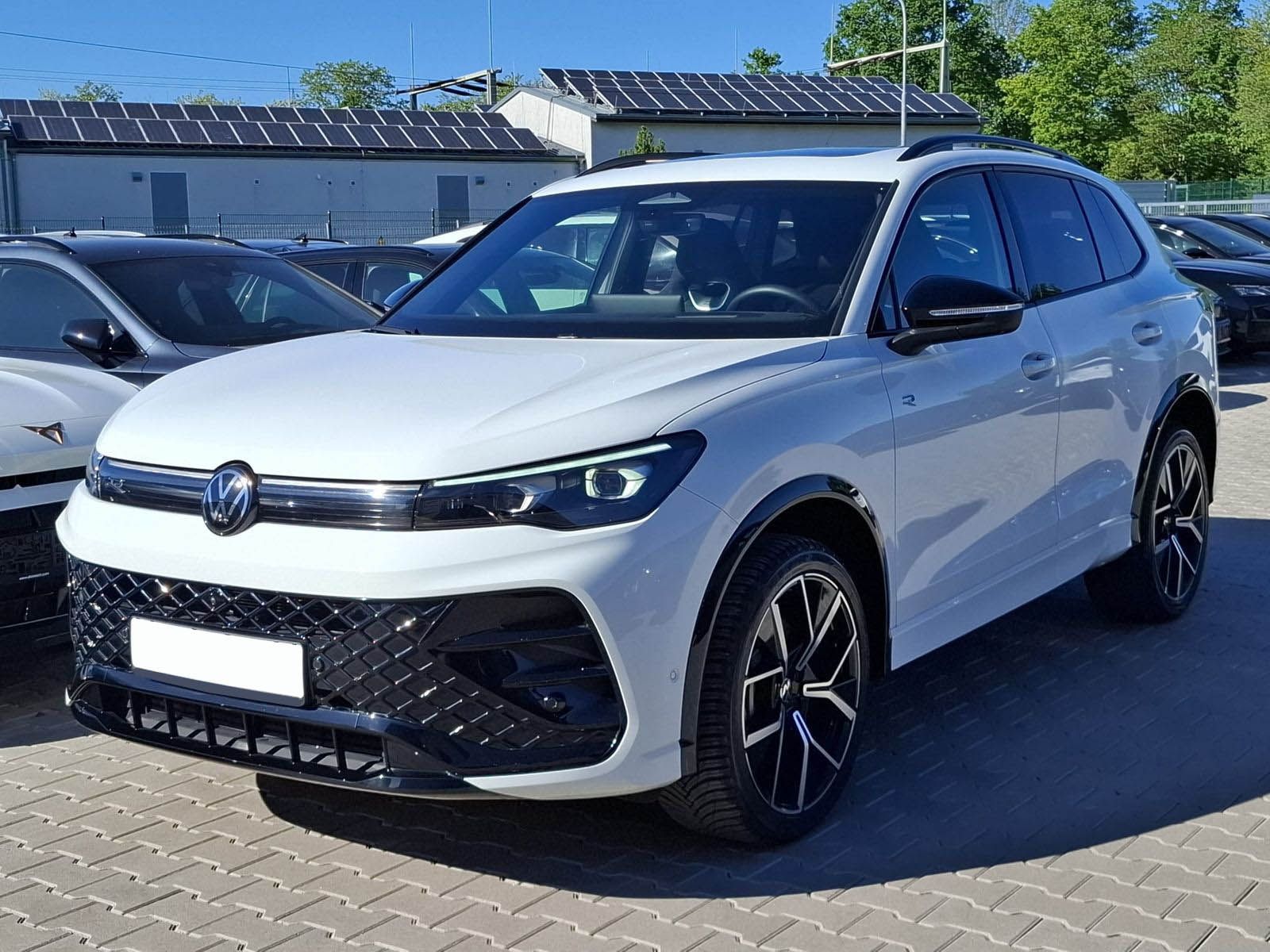 Volkswagen Tiguan, TDI 4M R-Line DCC HuD Pano H/K