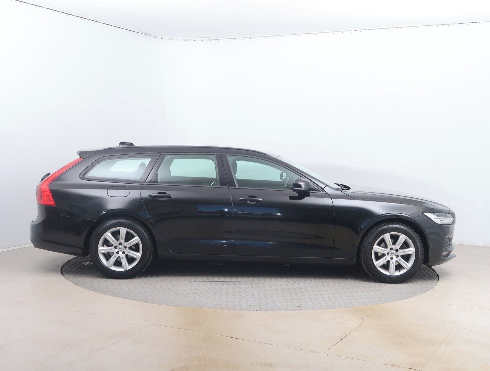 Volvo V90, D3, Automat, Serv.kniha, Kůže - fotka 6