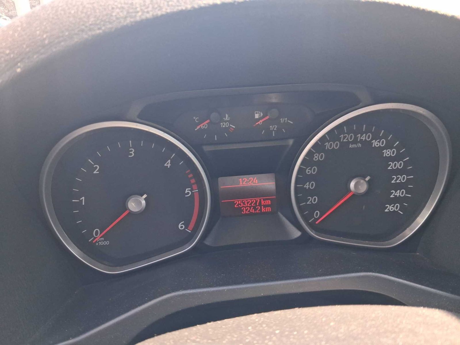 Ford Mondeo, 2.0 TDCi, Automatická klima - fotka 3