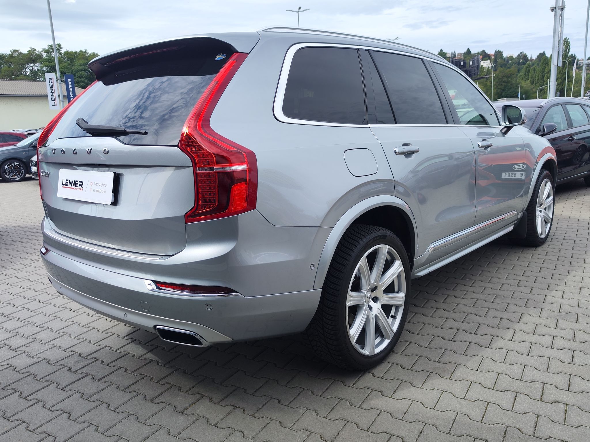 Volvo XC90, D5 2.0/173kW Inscription AT 4x - fotka 5