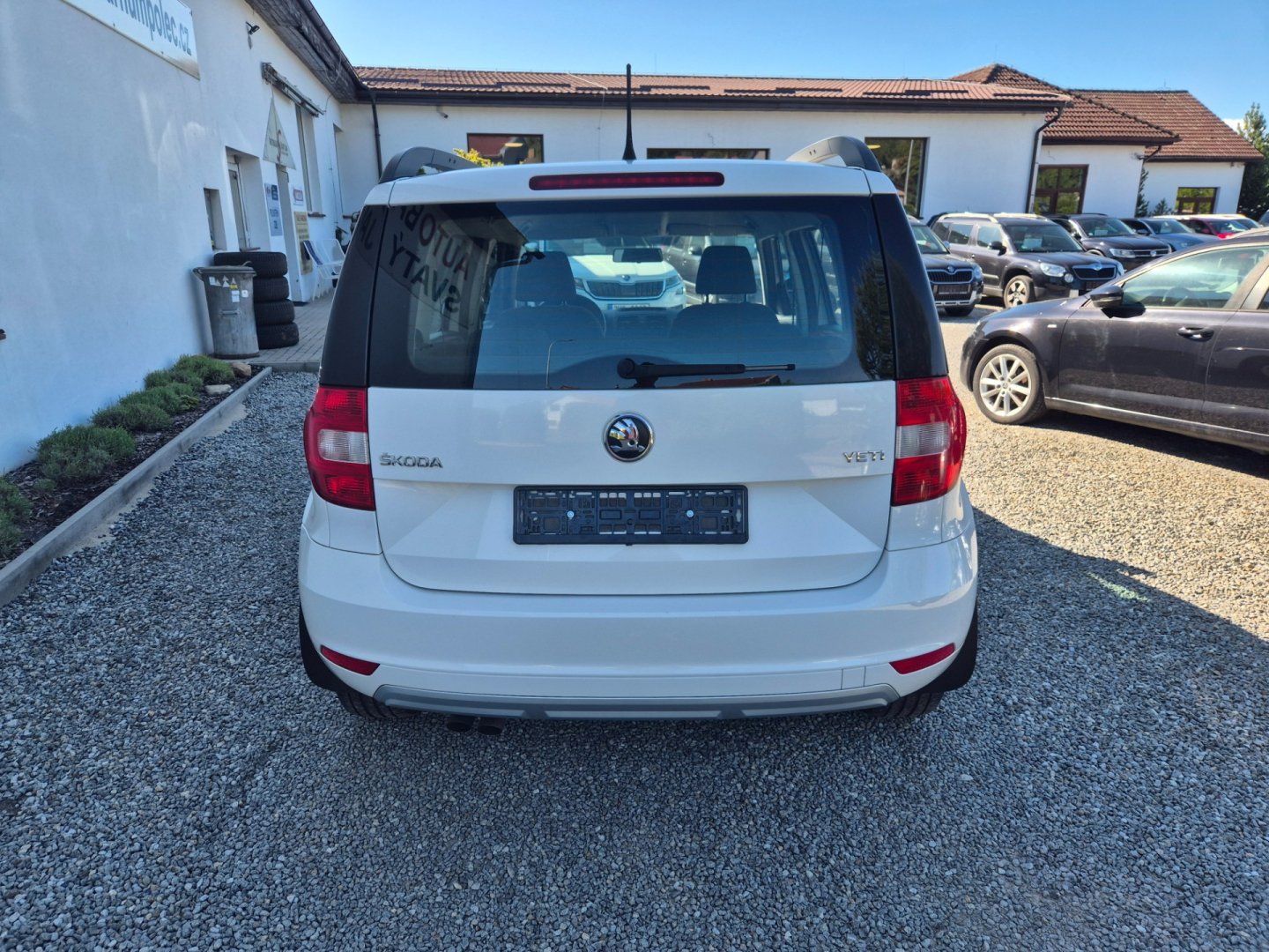 Škoda Yeti, 1.6 TDI DSG TOP STAV - fotka 5