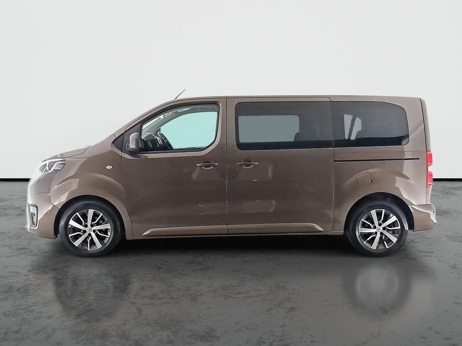 Toyota Proace Verso, 2.0 D-4D, Family, Klima, ČR - fotka 3