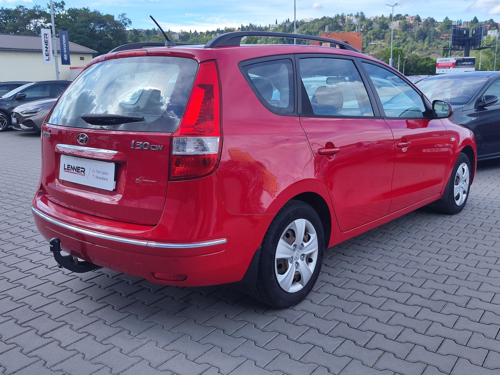 Hyundai i30, 1.6 CVVT/92kW Made in Czech - fotka 5