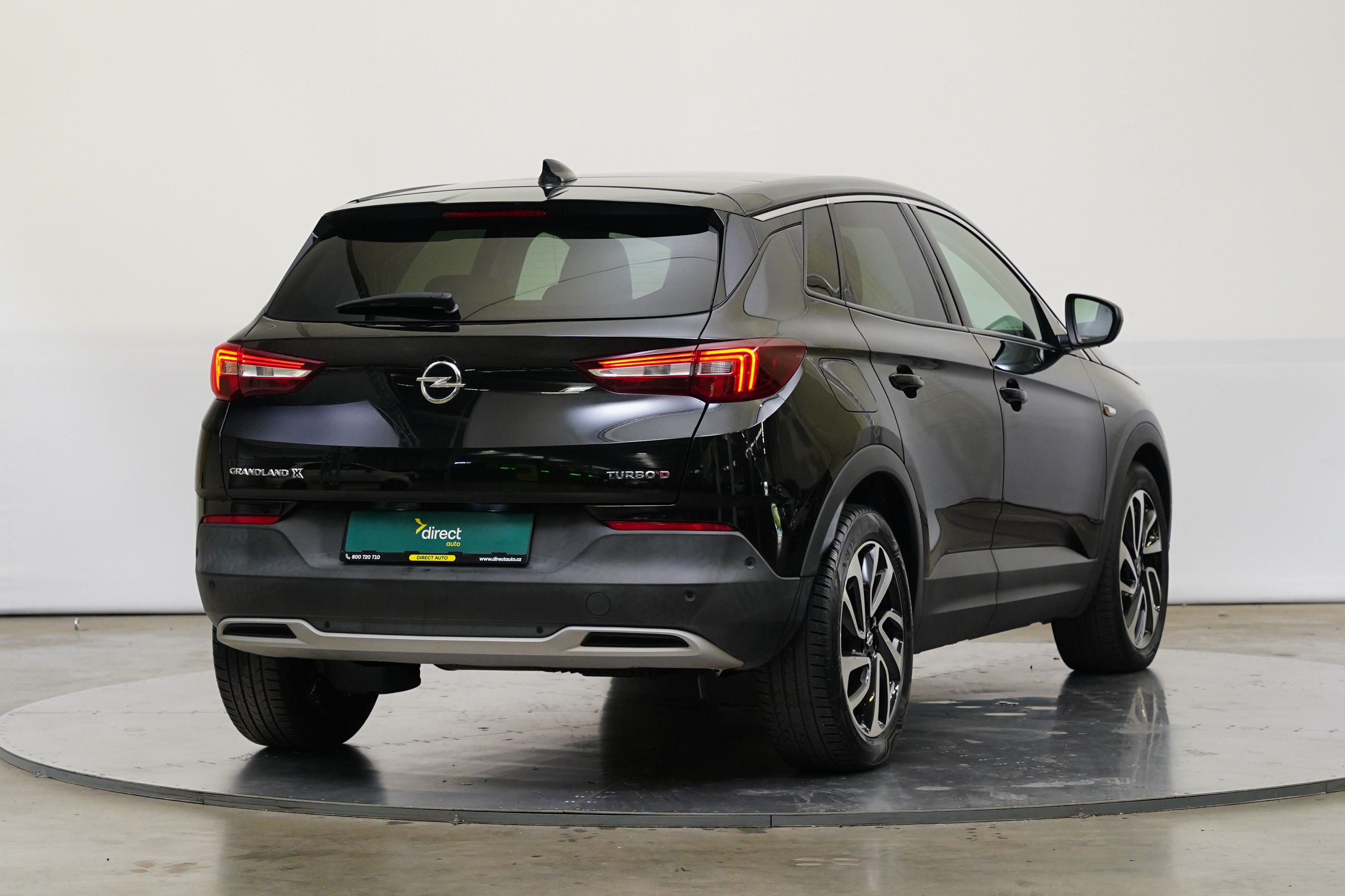 Opel Grandland X, 2.0 CDTI 130 kW Ultimate - fotka 2