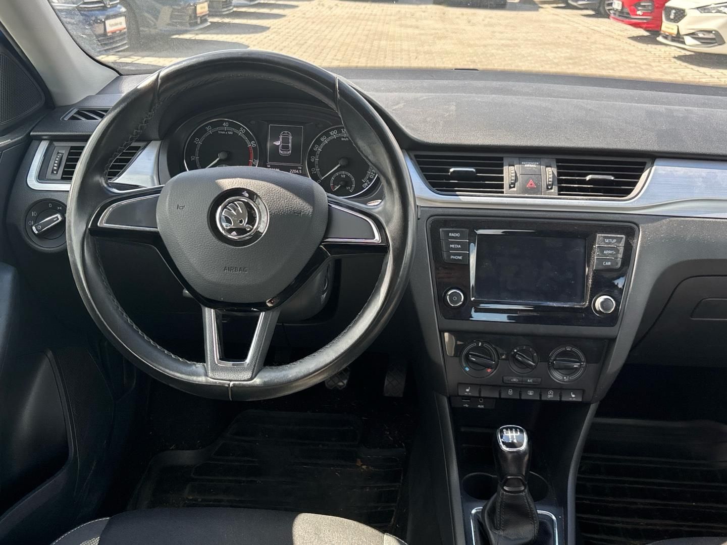 Škoda Rapid, 1.0 TSI / 70 kW Ambition - fotka 5
