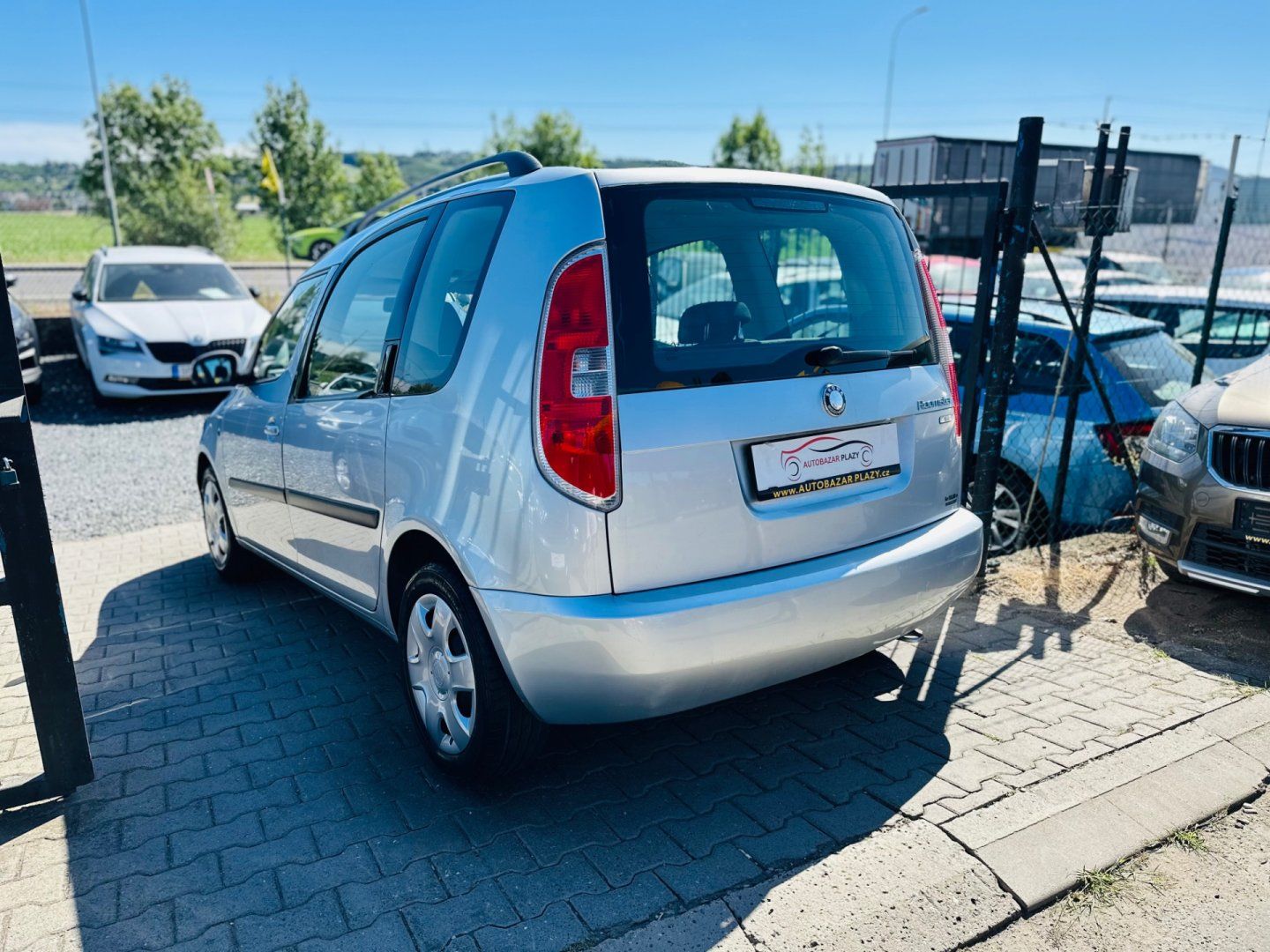 Škoda Roomster, 1.4i KLIMA, PĚKNÝ STAV - fotka 3