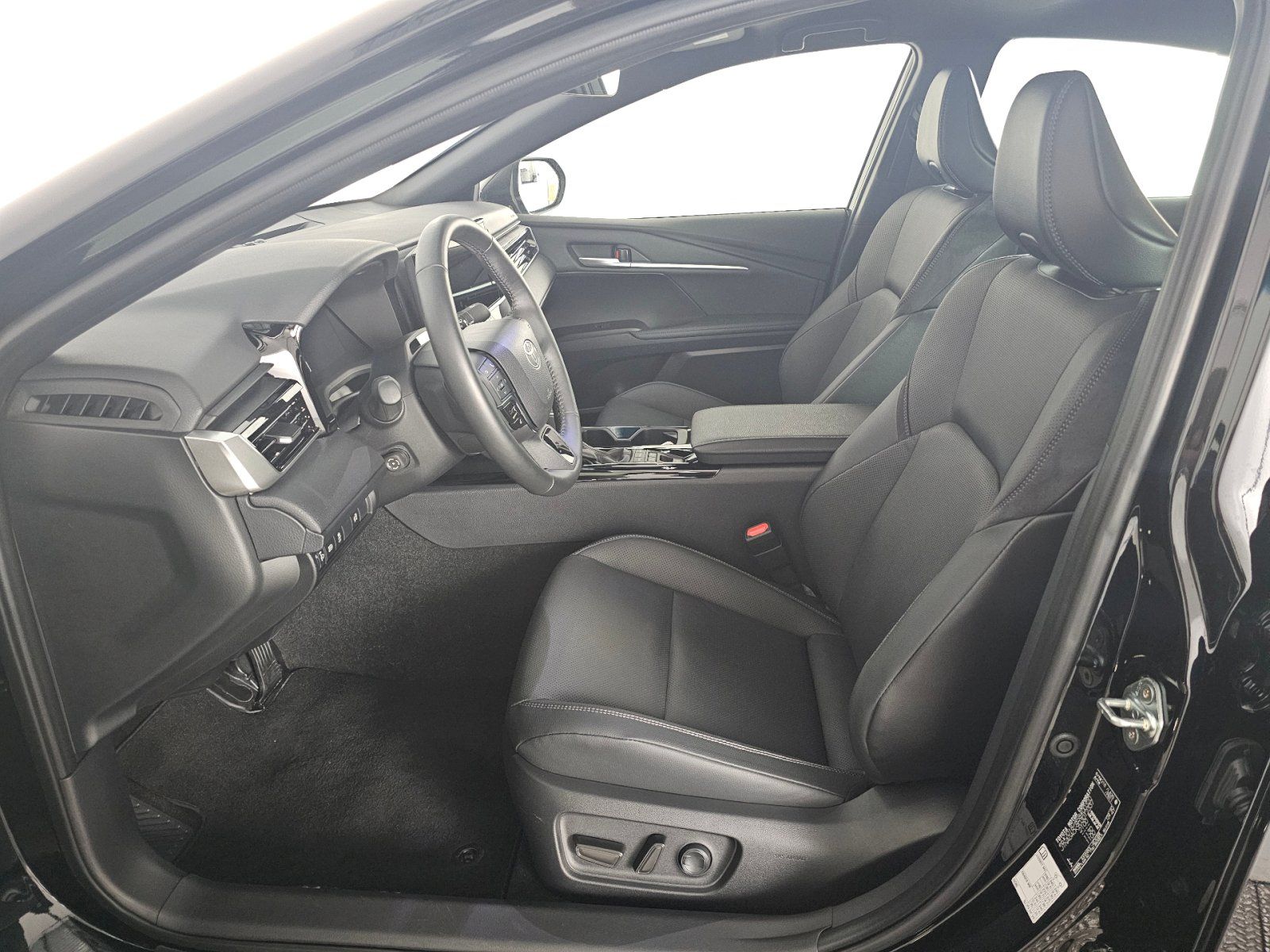 Toyota Camry, 2.5HEV 230k PRESTIGE - fotka 6