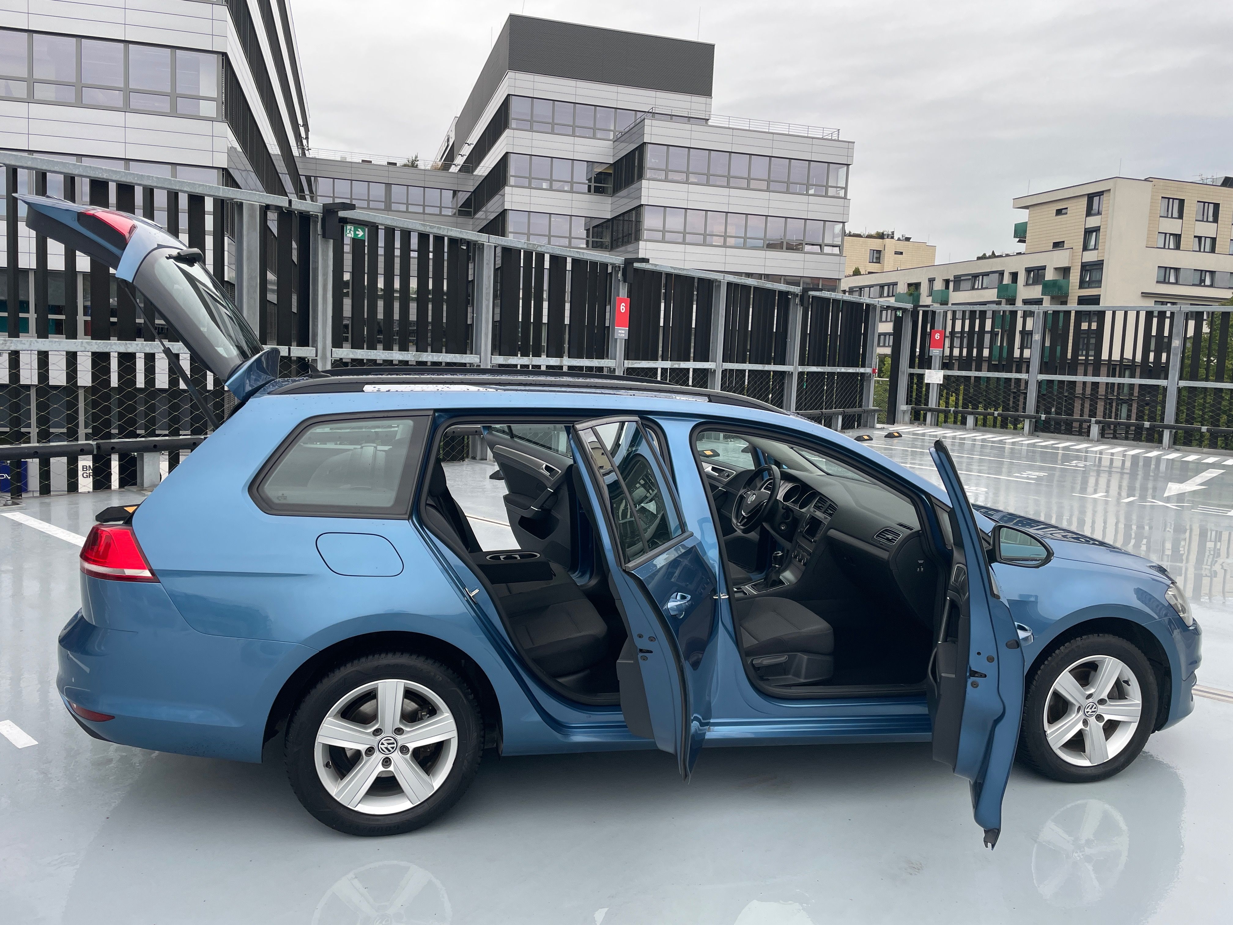 Volkswagen Golf, Volkswagen Golf 2.0 TDI, 2015 - fotka 4