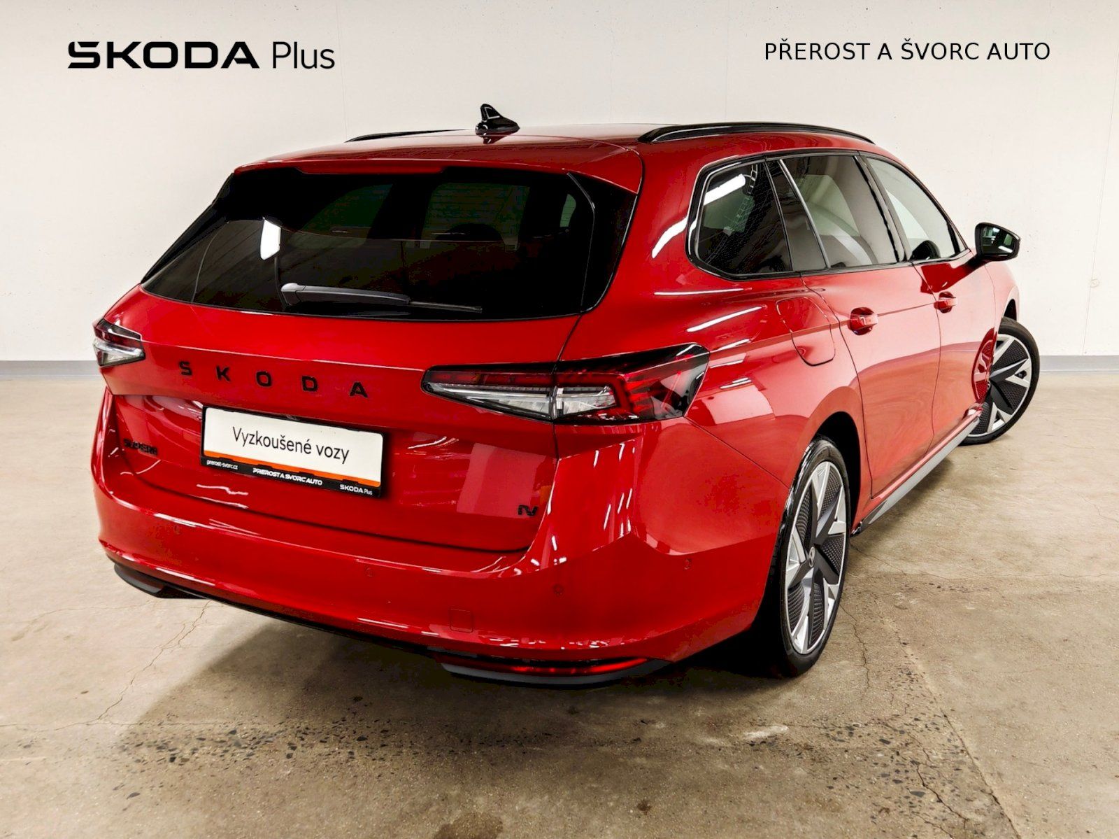 Škoda Superb, Combi iV 1.5 TSI 150 kW DSG Sp - fotka 2