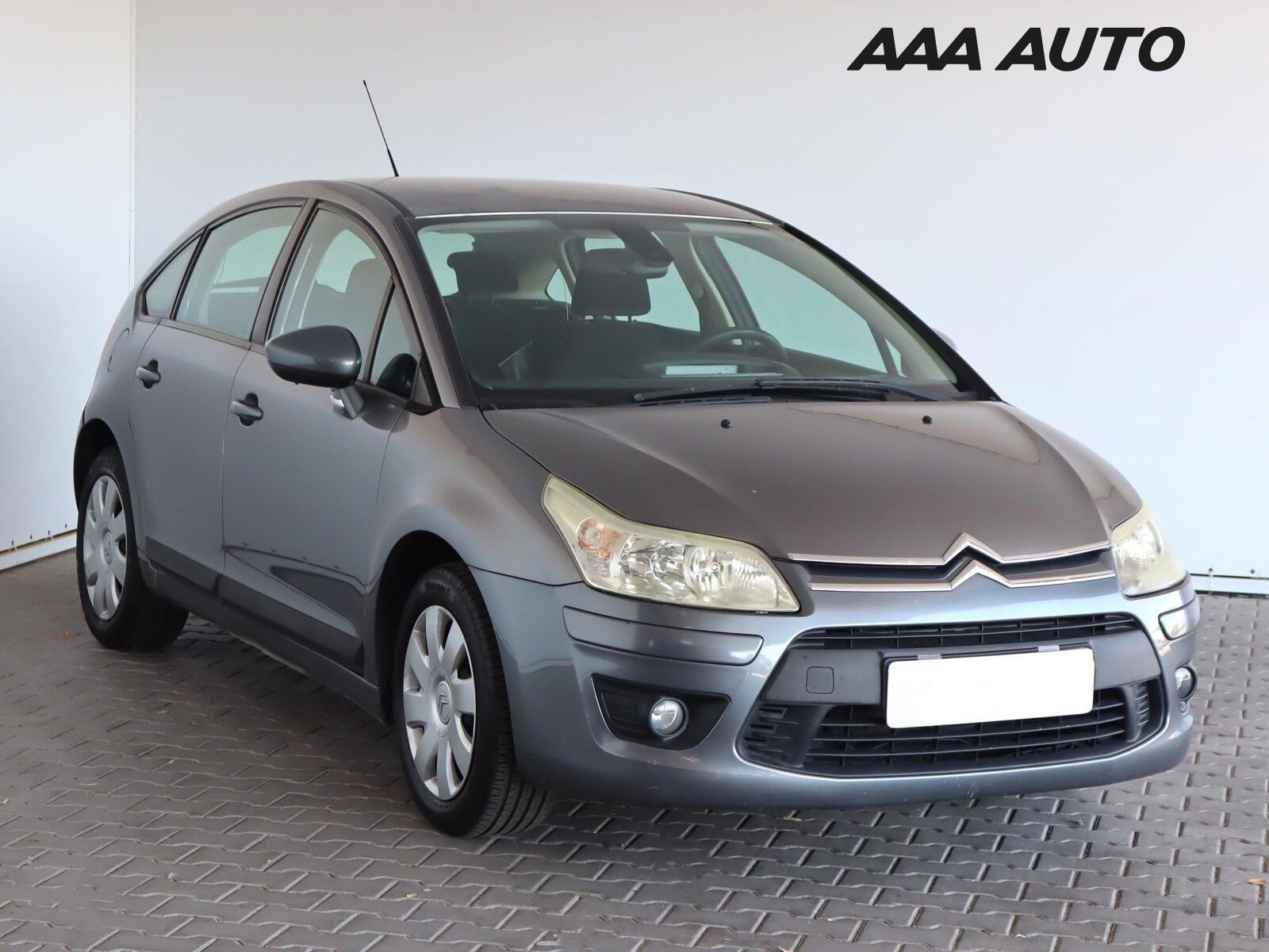 Citroën C4, 1.4 16V, Serv.kniha, po STK