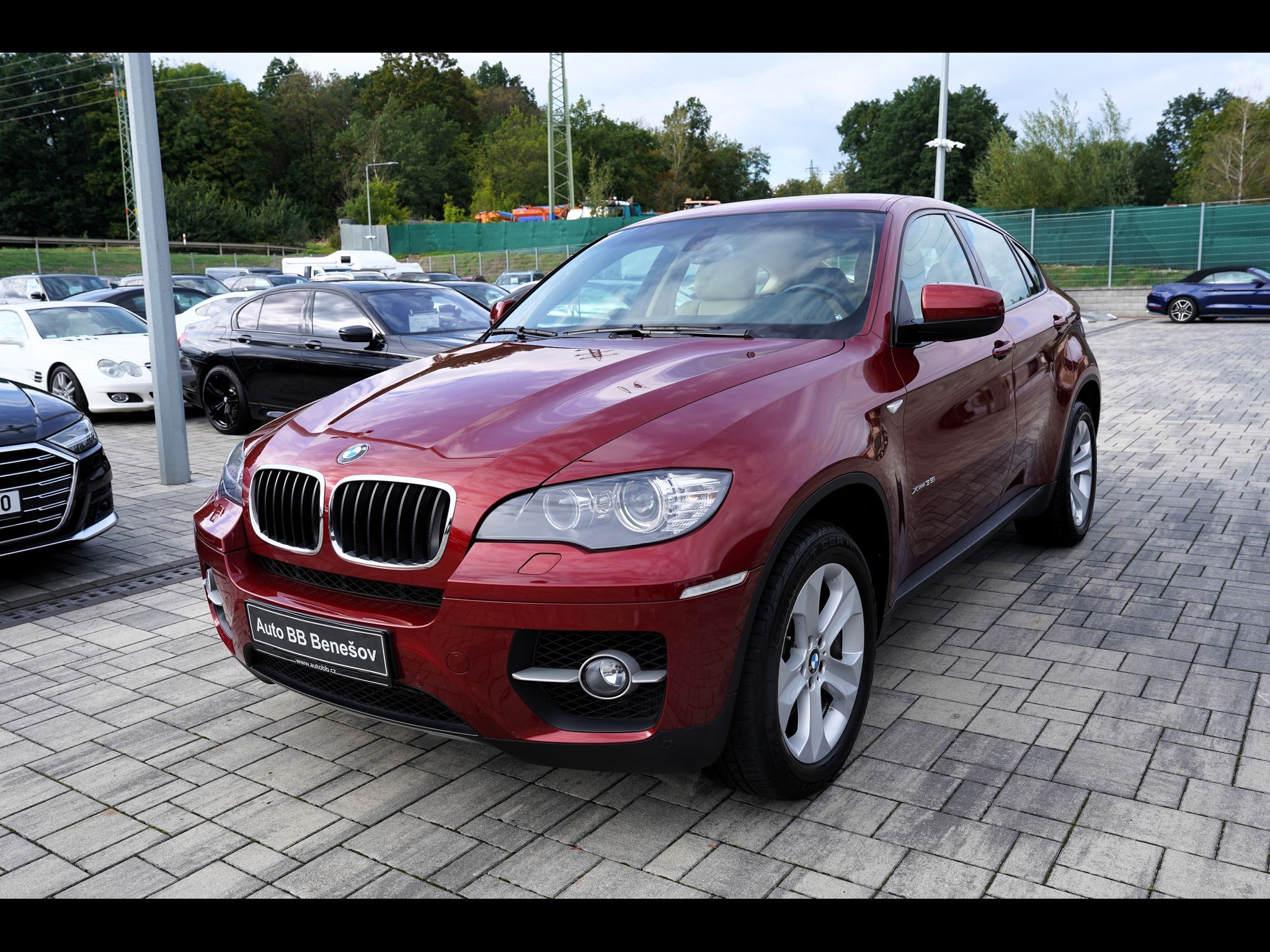 BMW X6, 35i xDrive/19"Al/kůže/23.000km - fotka 2