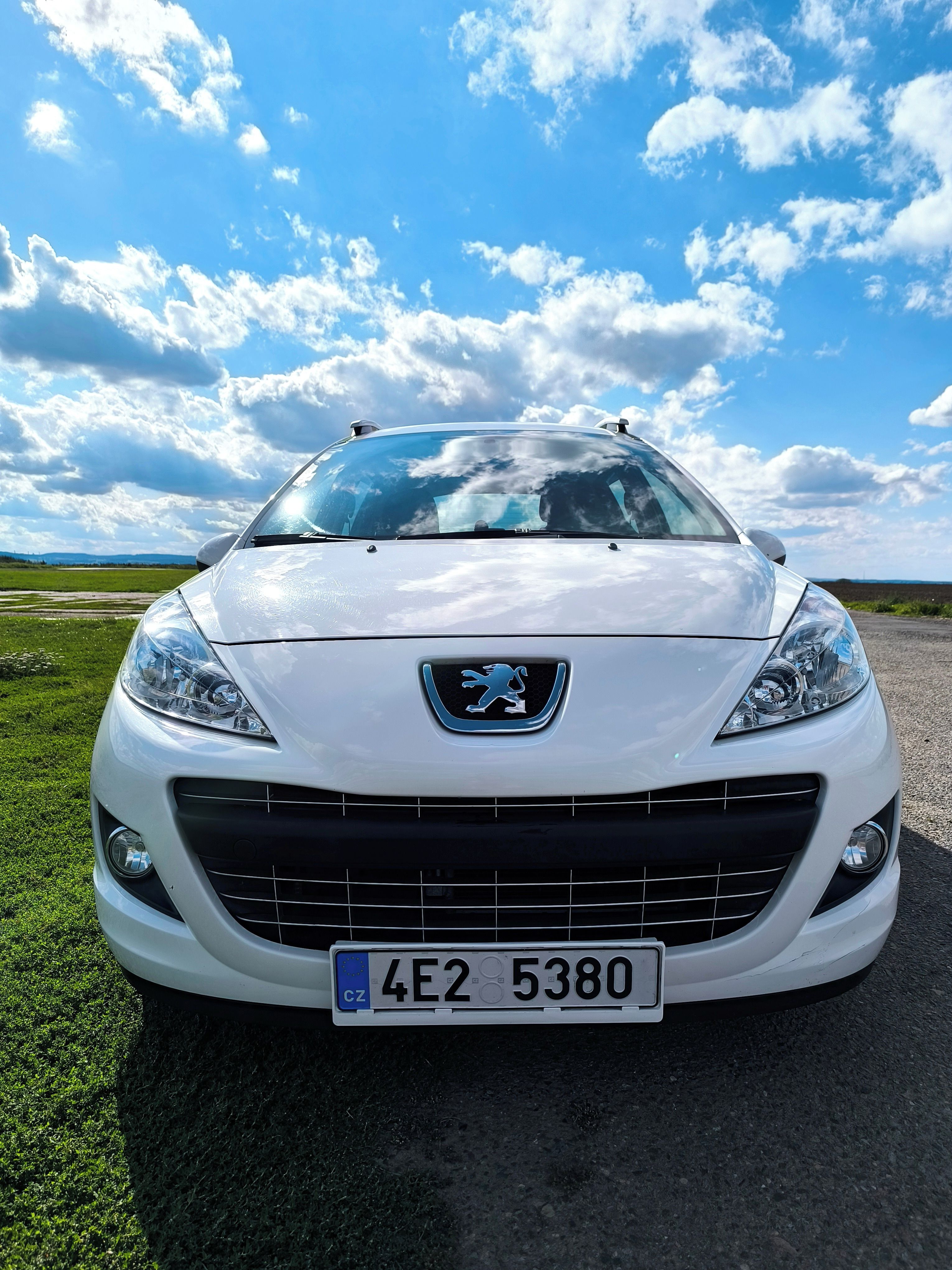 Peugeot 207, 1.4 54kW, 1.majitel, ČR,127tkm - fotka 6