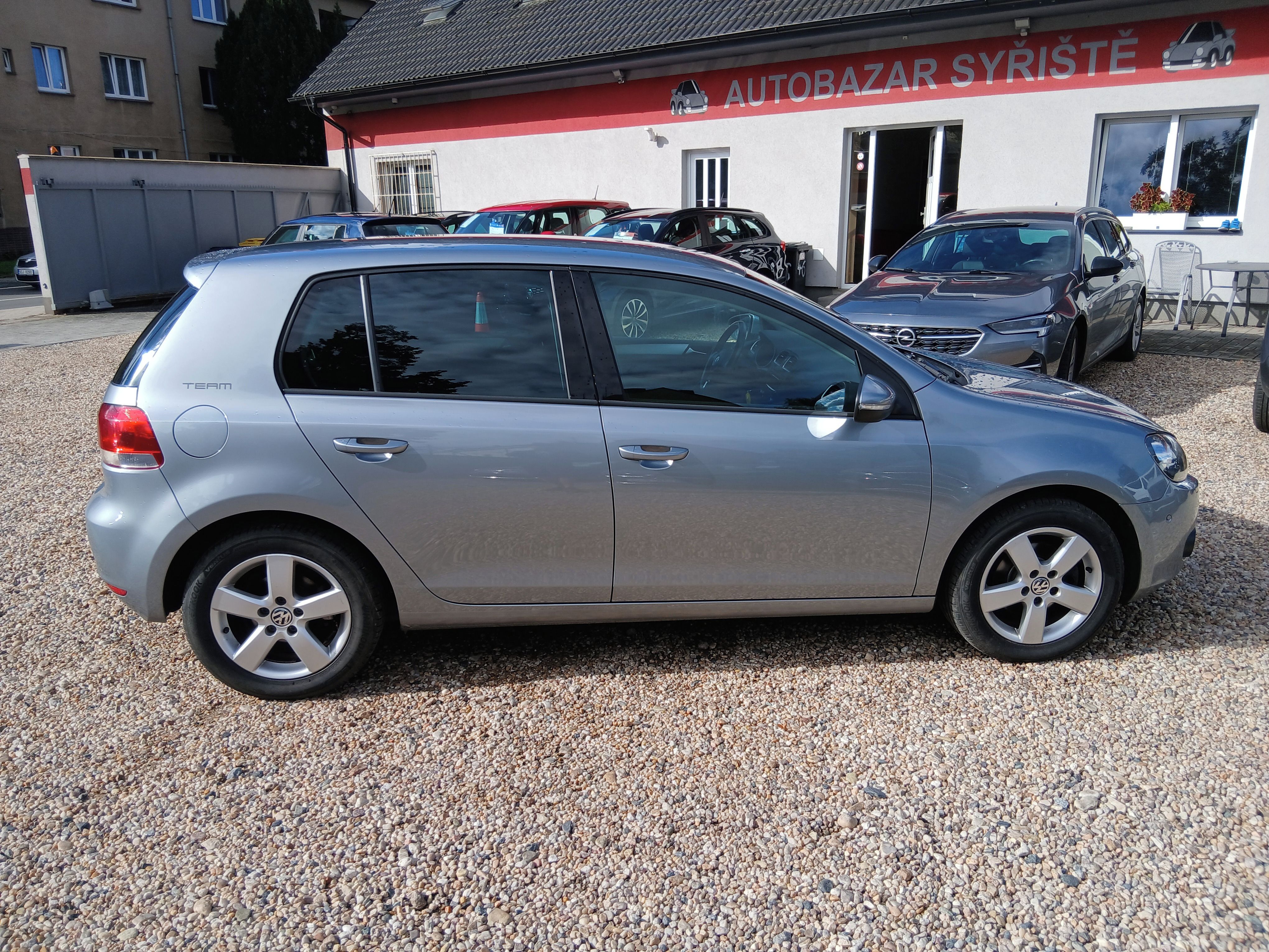 Volkswagen Golf, 1.2TSi 77KW Team - fotka 4