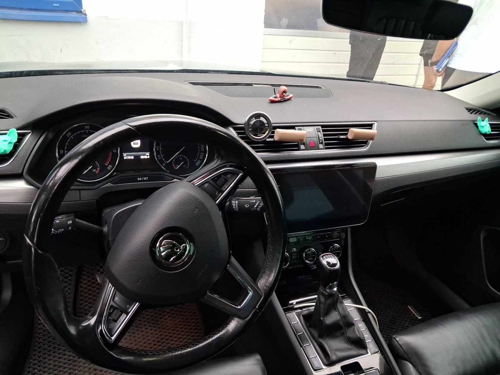 Škoda Superb, 1.6 TDI, Kůže, Navi - fotka 3