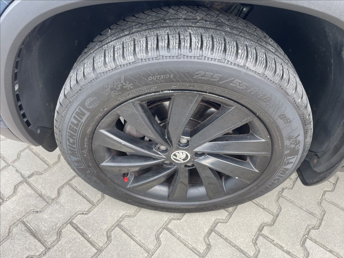 Škoda Kodiaq, 1,4 TSI ČR 4x4 LED MANUÁL - fotka 5