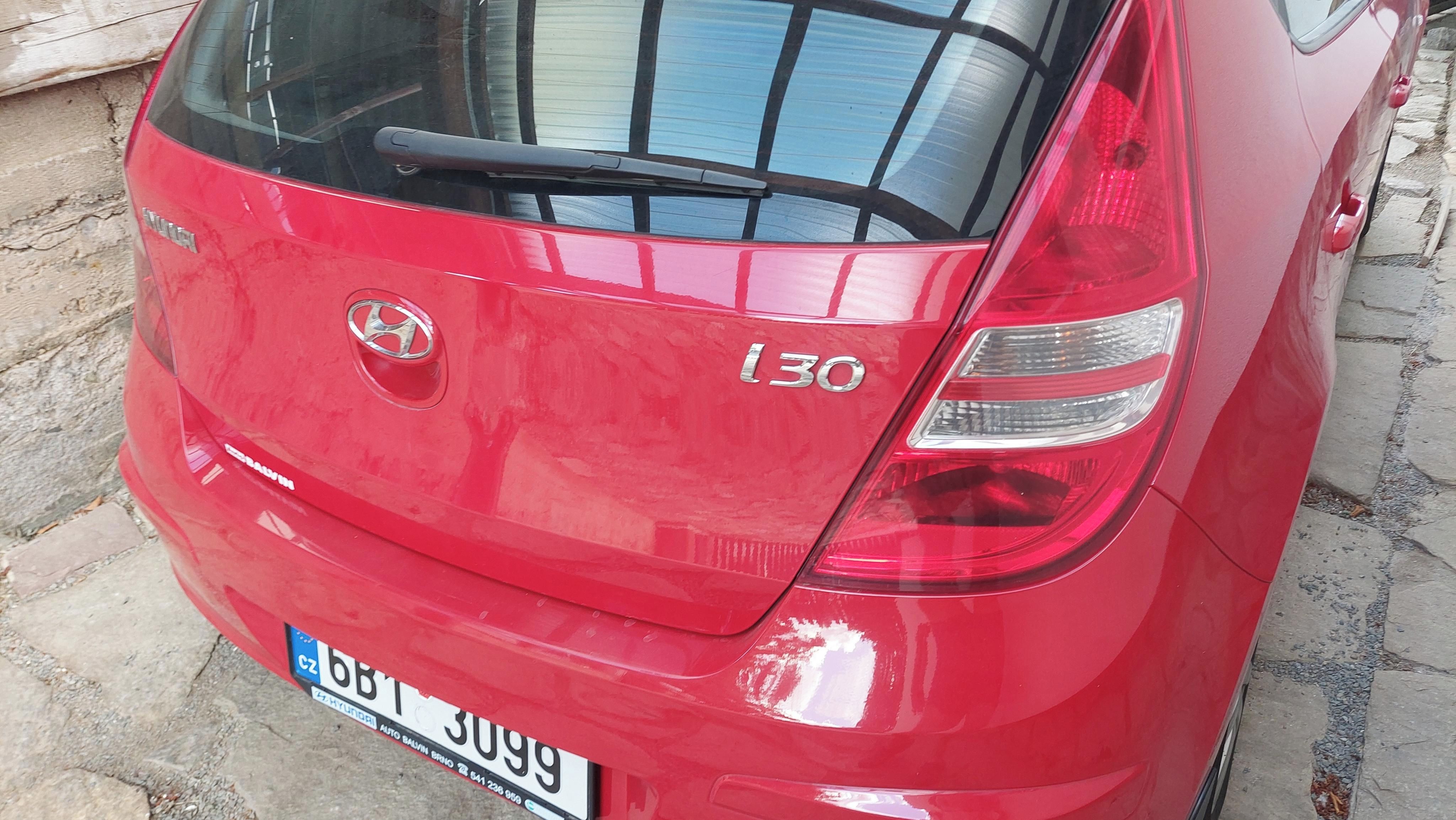 Hyundai i30, 1.4 80 kW - fotka 2