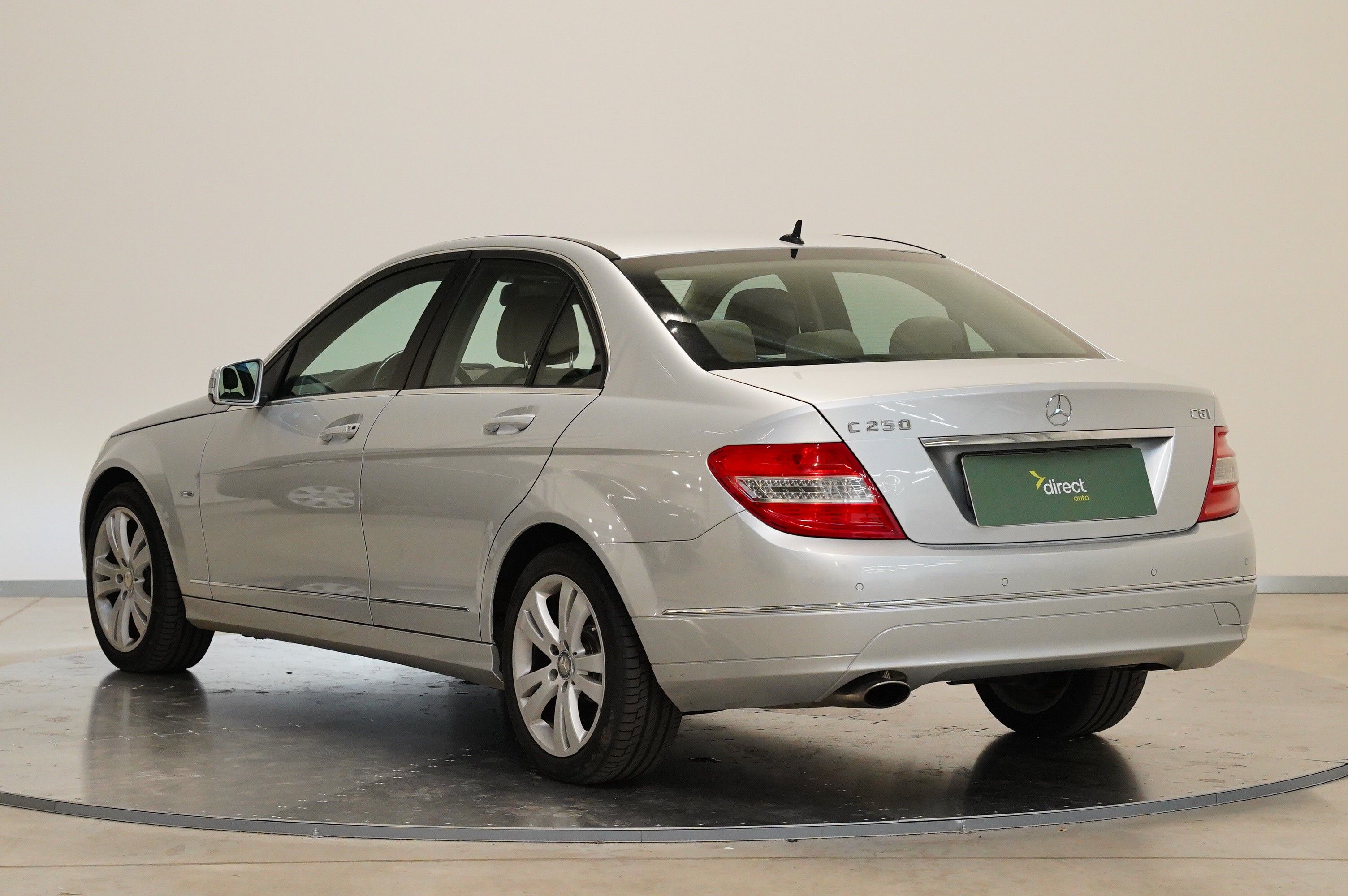 Mercedes-Benz Třídy C, C250 CGI 150 kW - fotka 4