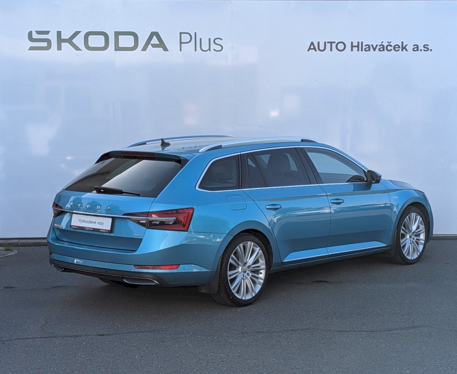 Škoda Superb, 2,0TDI 147kW COMBI L&K A7 - fotka 2