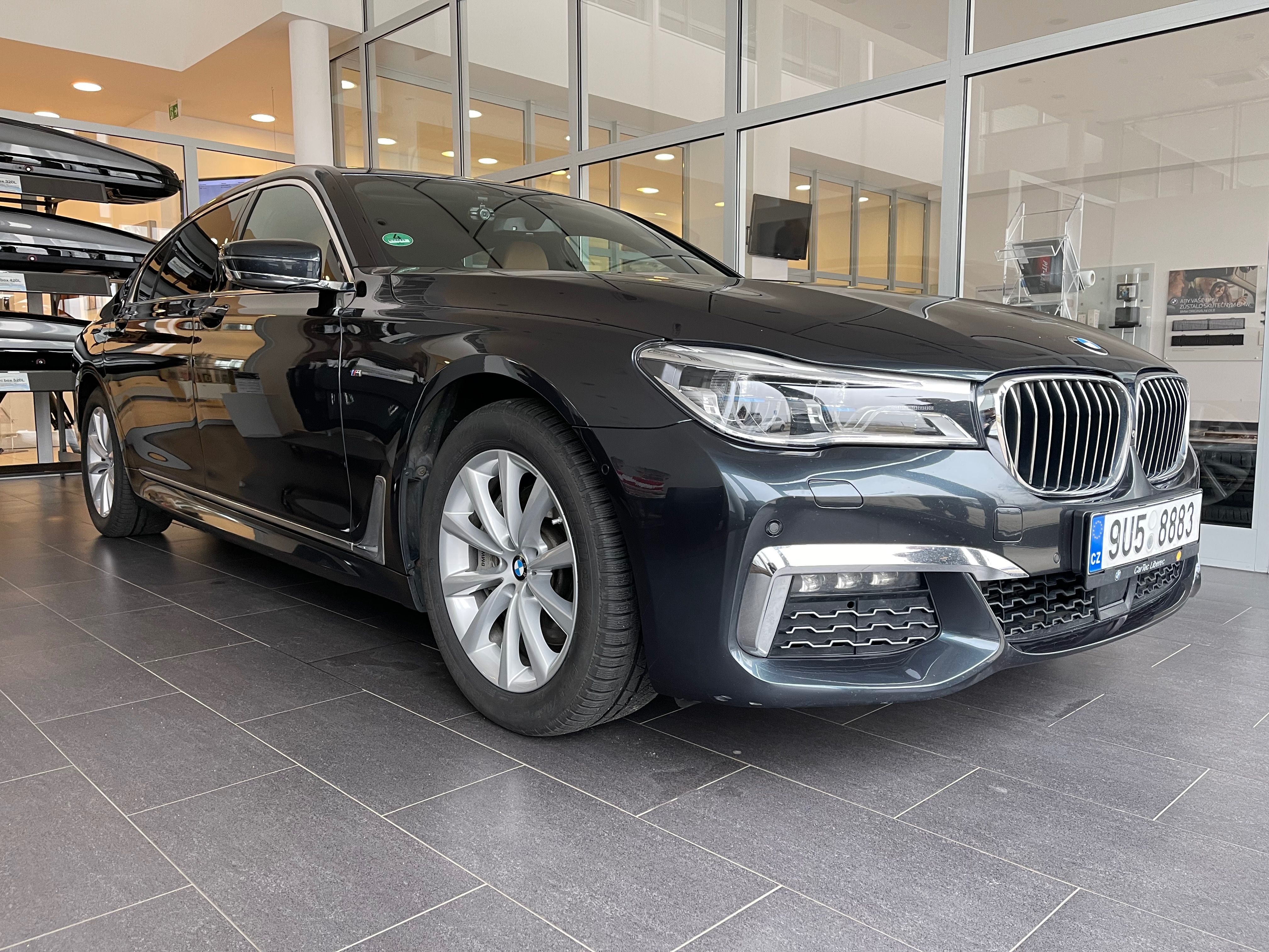 BMW Řada 7, BMW 740Ld xDrive - fotka 3