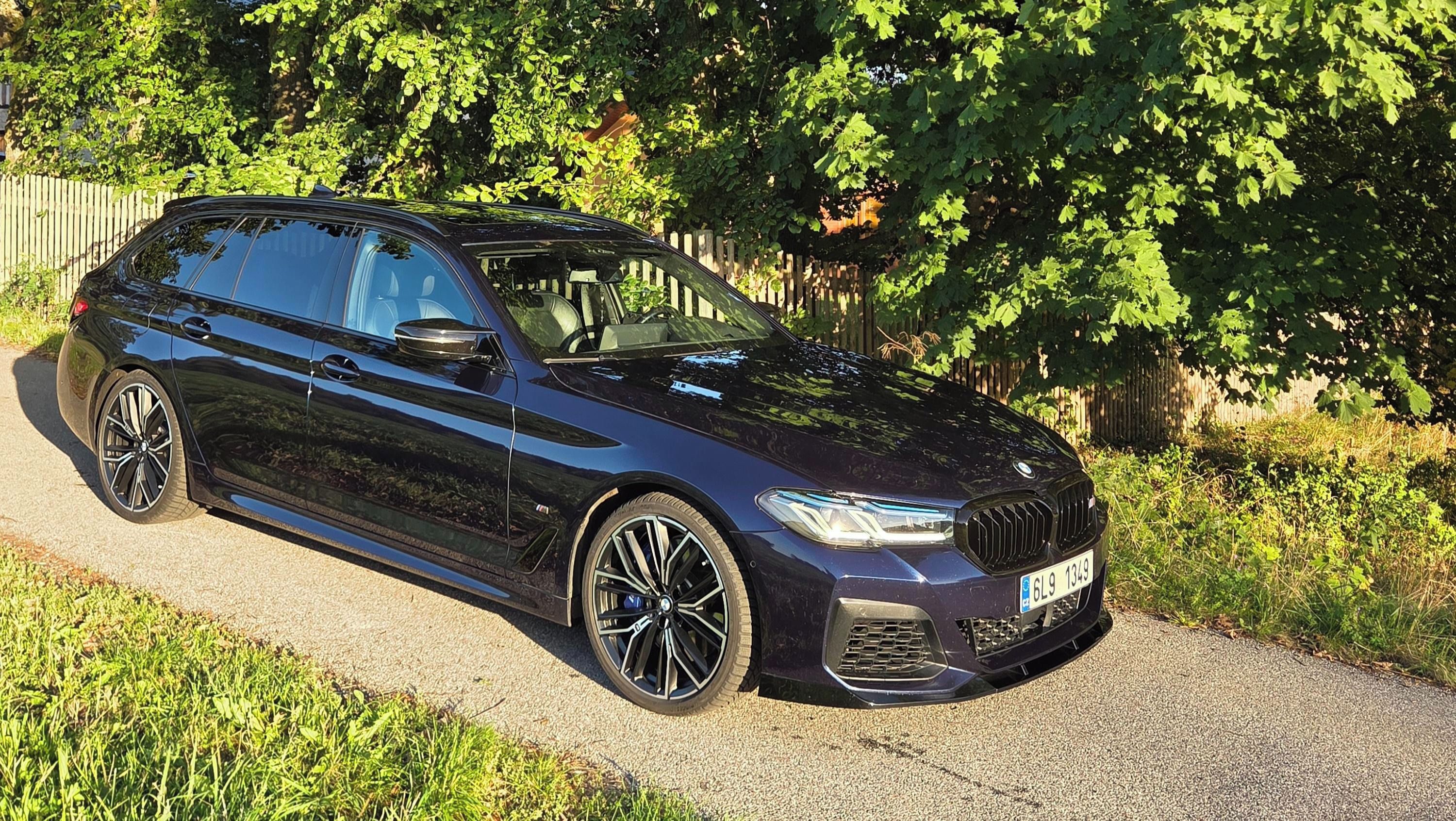 BMW Řada 5, 540i xDrive, zaruka 10/2027 - fotka 5