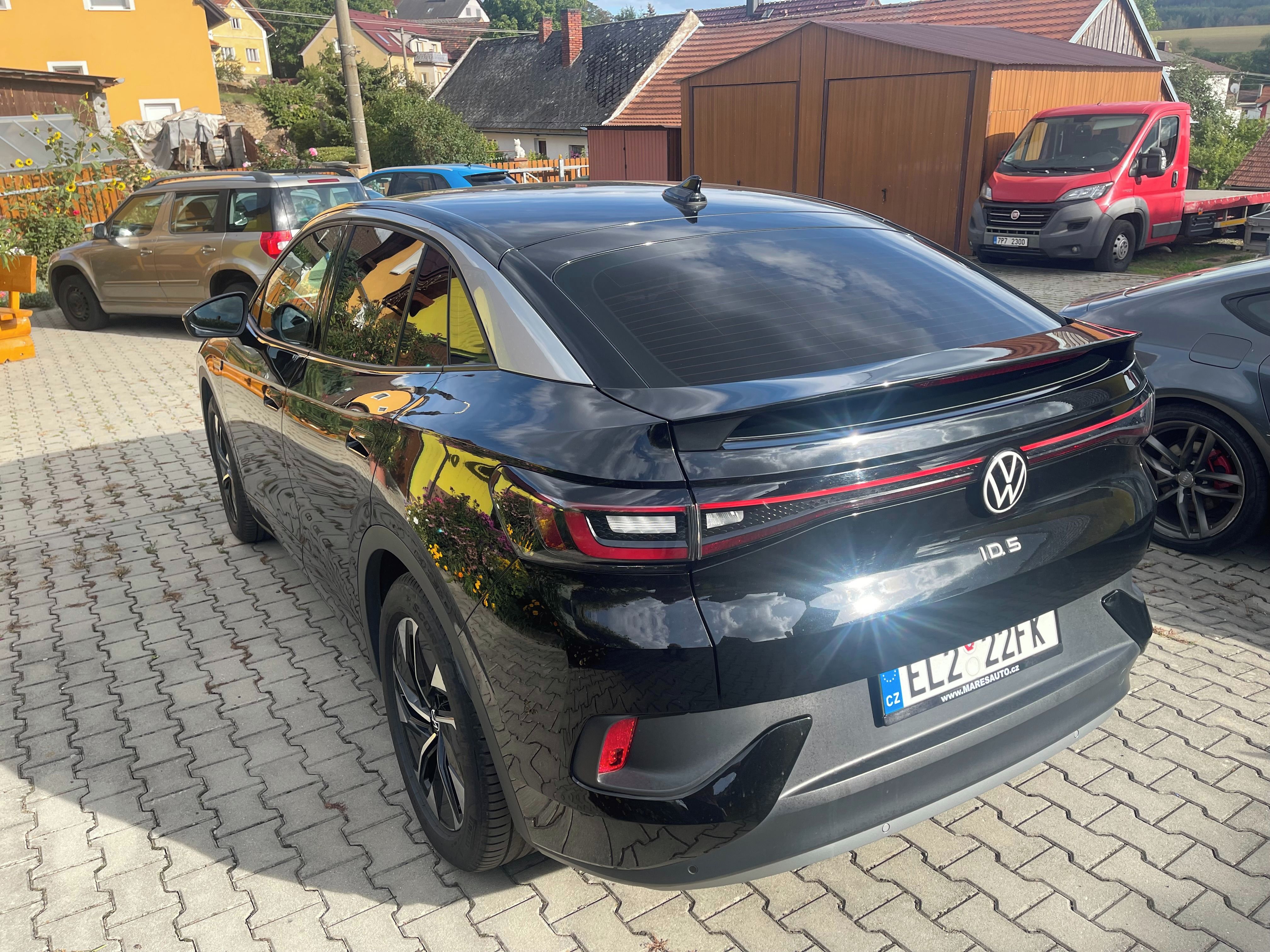 Volkswagen ID.5, ID5 PRO, LED,ALU 19" 82 KWh - fotka 4