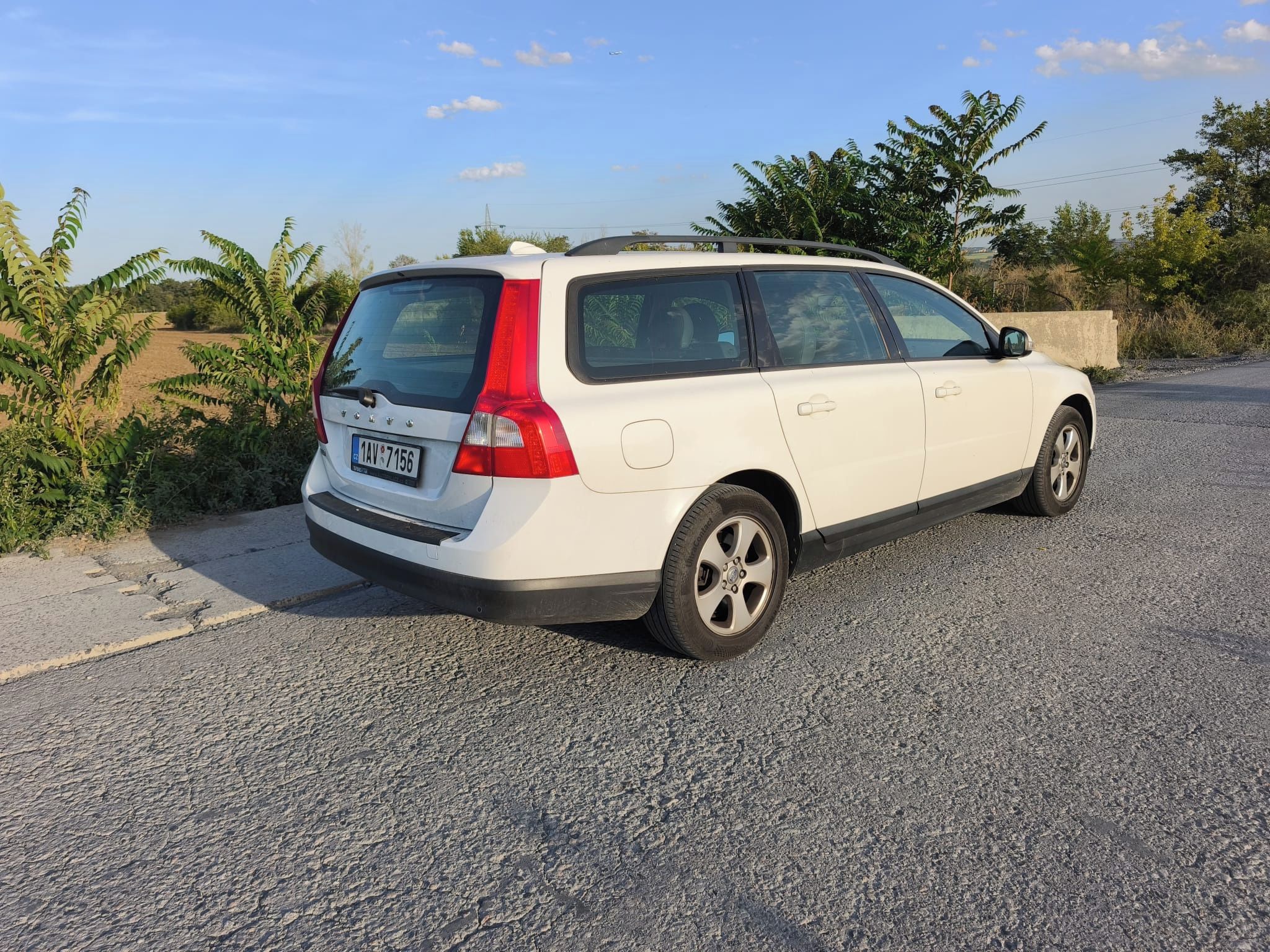 Volvo V70, Volvo V70 2,4 D5 - fotka 4