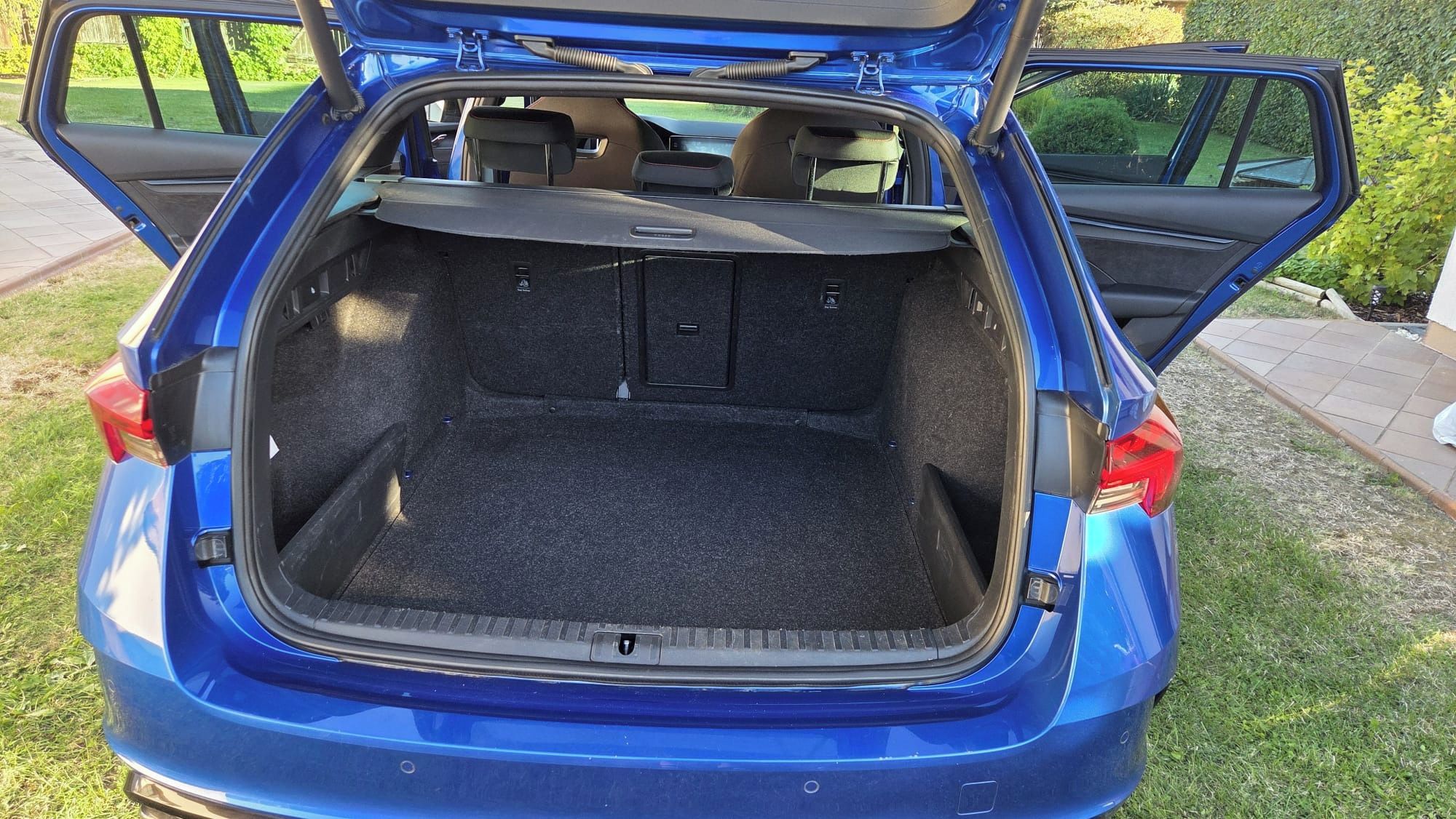 Škoda Octavia, Škoda Octavia combi 2.0 TDI RS - fotka 4