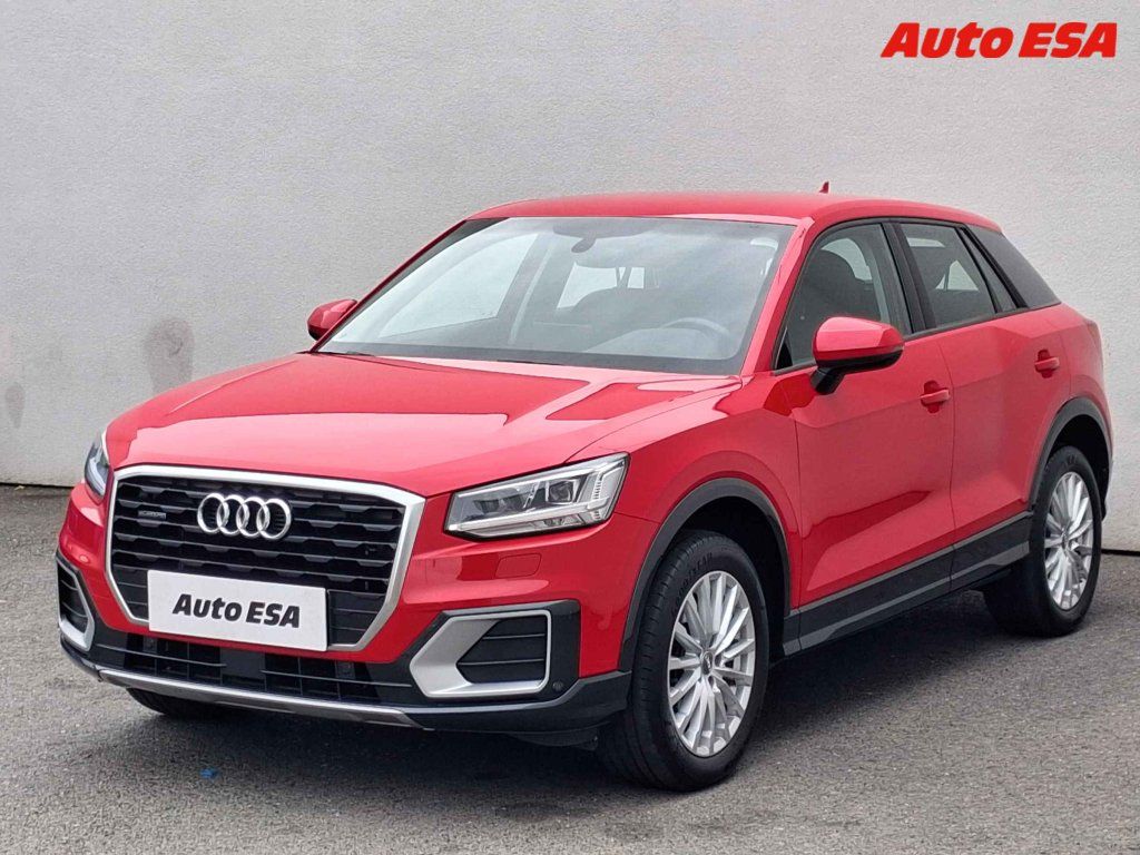 Audi Q2, 2.0 TFSi quattro,AT,LED - fotka 3