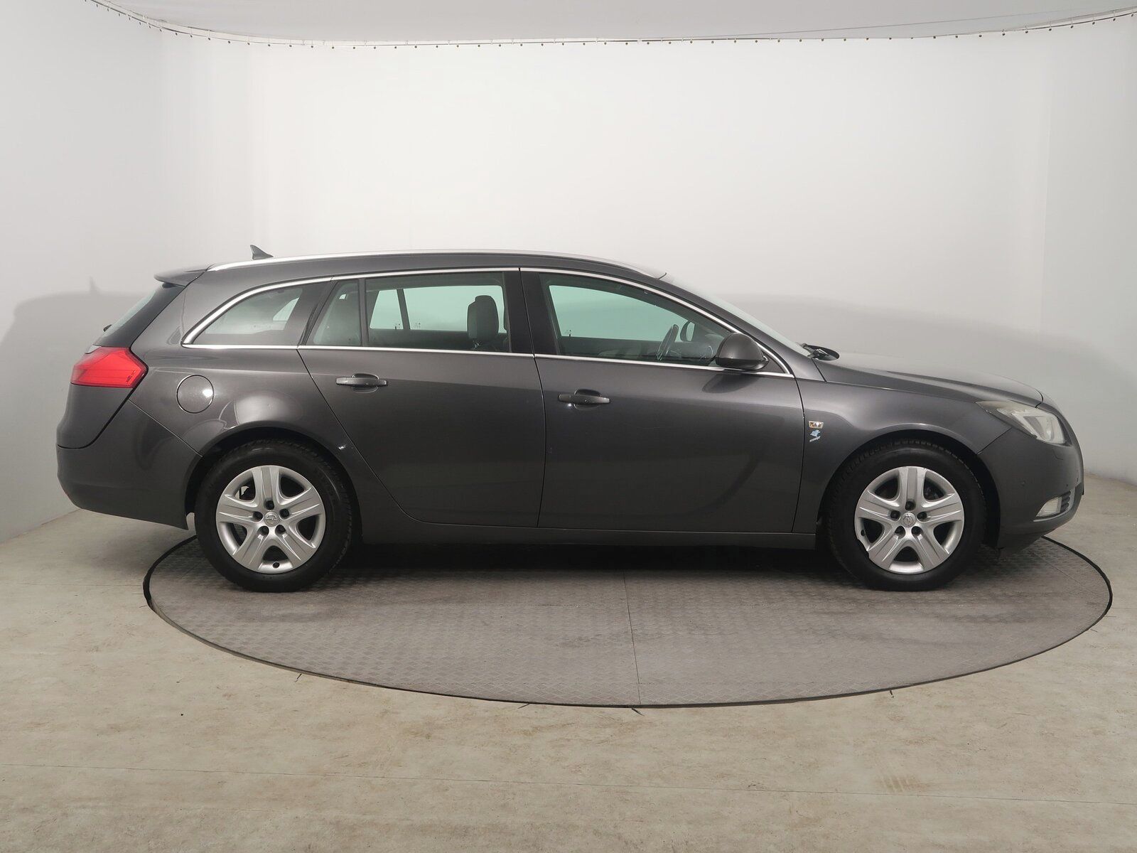 Opel Insignia, 2.0 CDTI, po STK - fotka 6