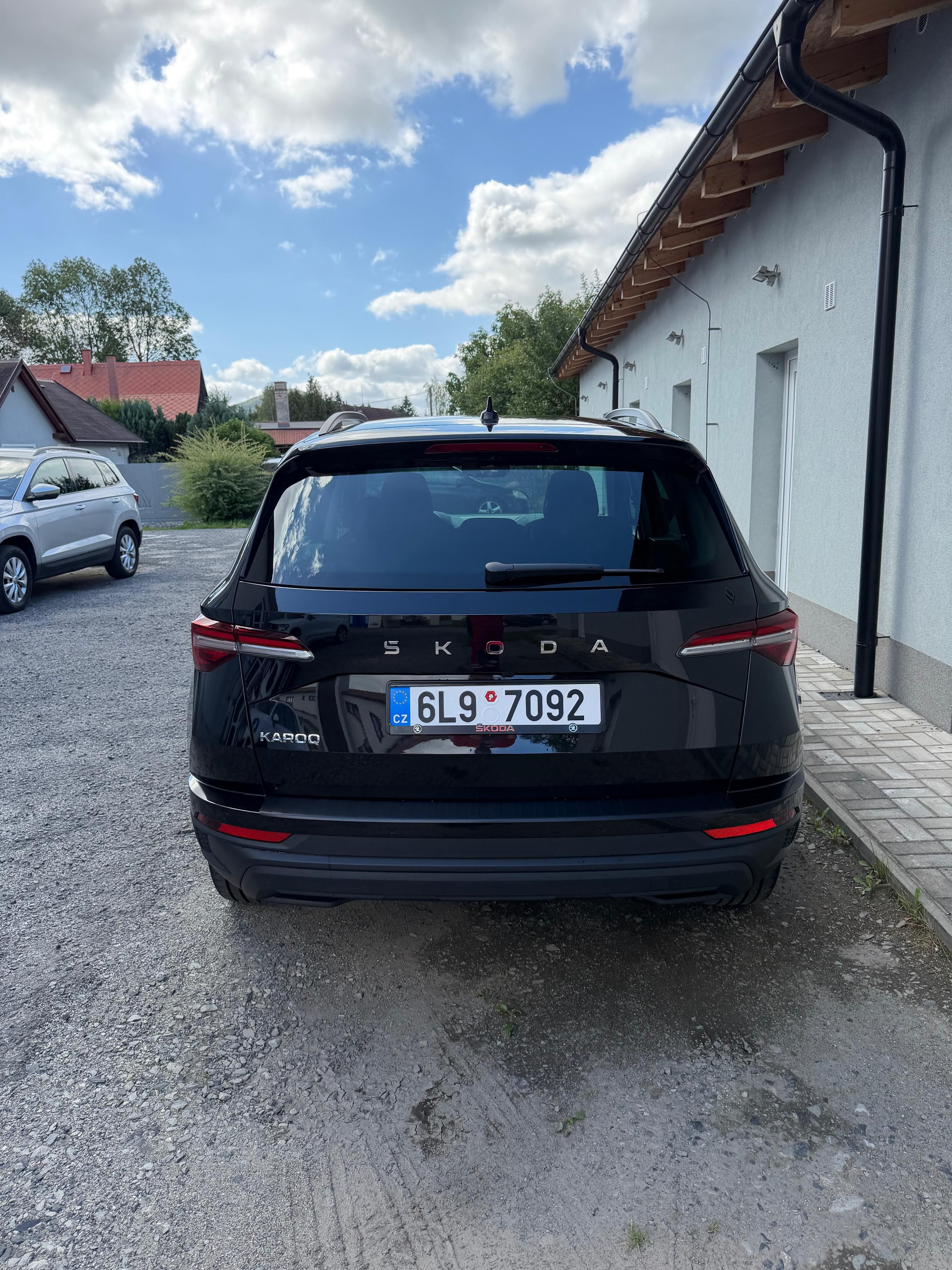 Škoda Karoq, 1.5 TSI 110 kW r.v.2024,záruka - fotka 5